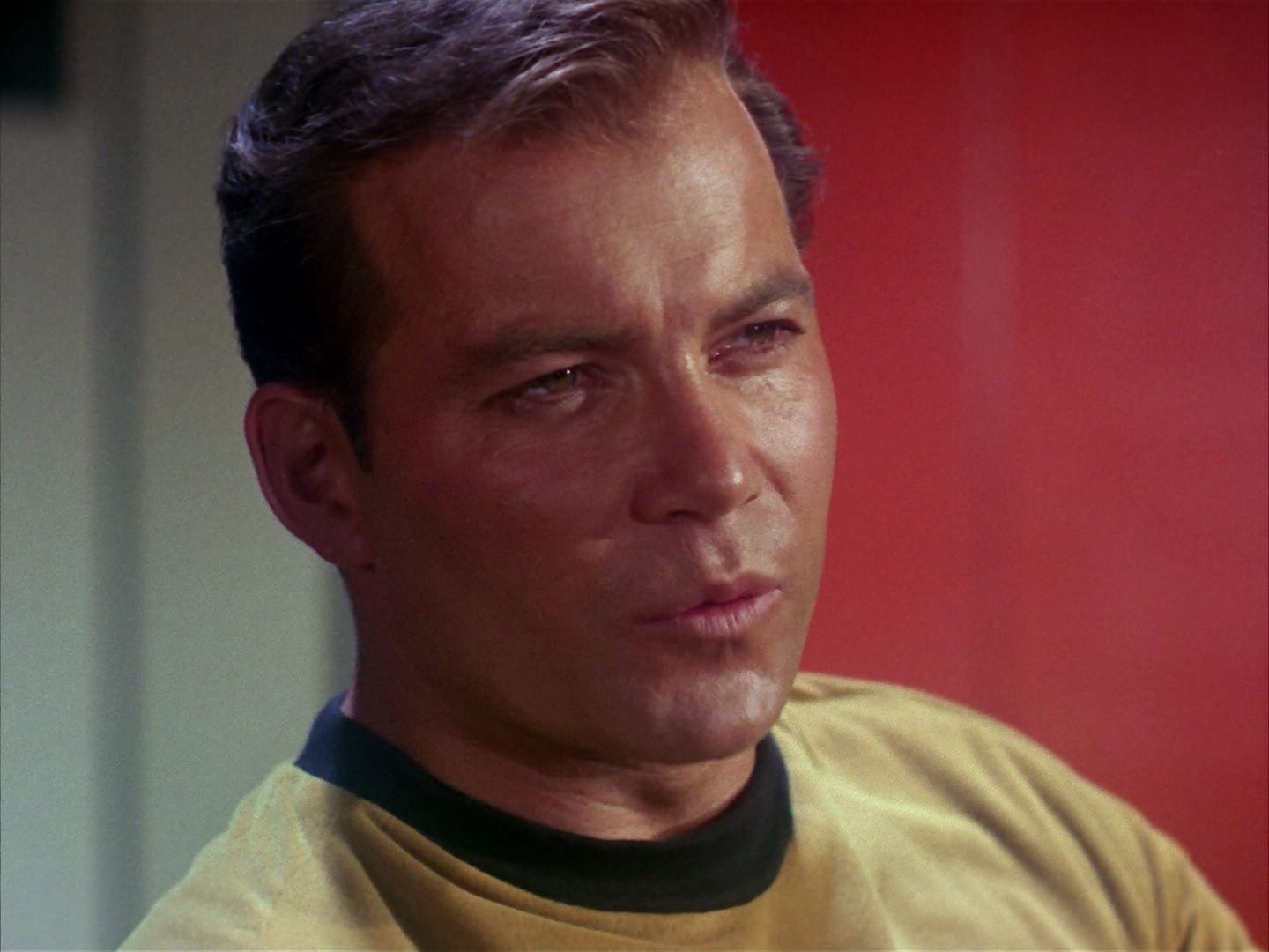 ariane179254_StarTrek_1x10_TheCorbomiteManouver_1703.jpg