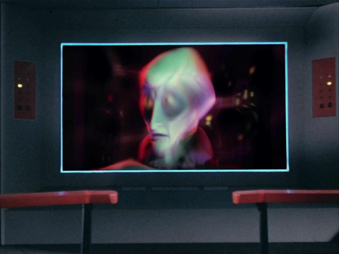 ariane179254_StarTrek_1x10_TheCorbomiteManouver_1785.jpg