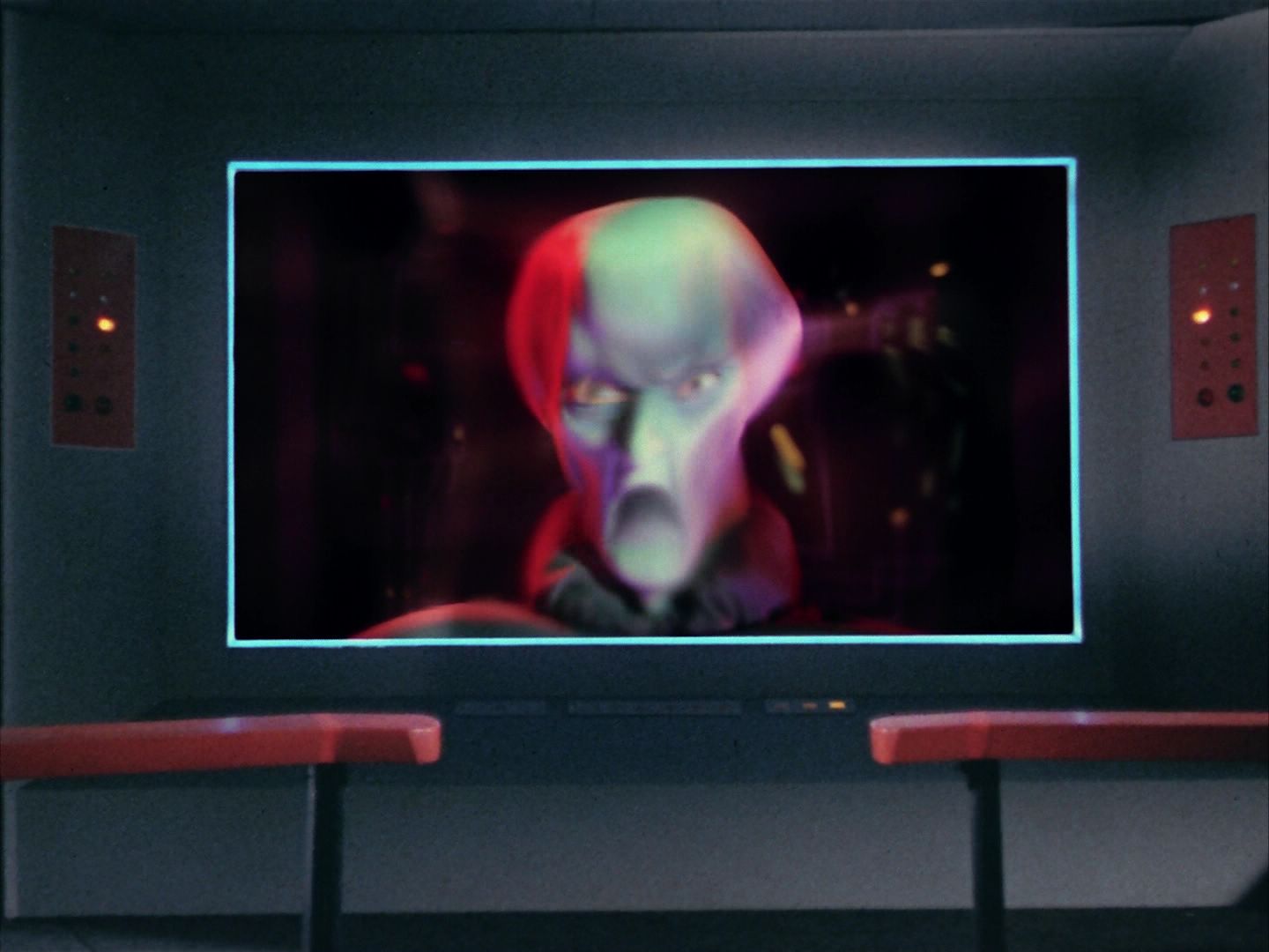 ariane179254_StarTrek_1x10_TheCorbomiteManouver_1786.jpg