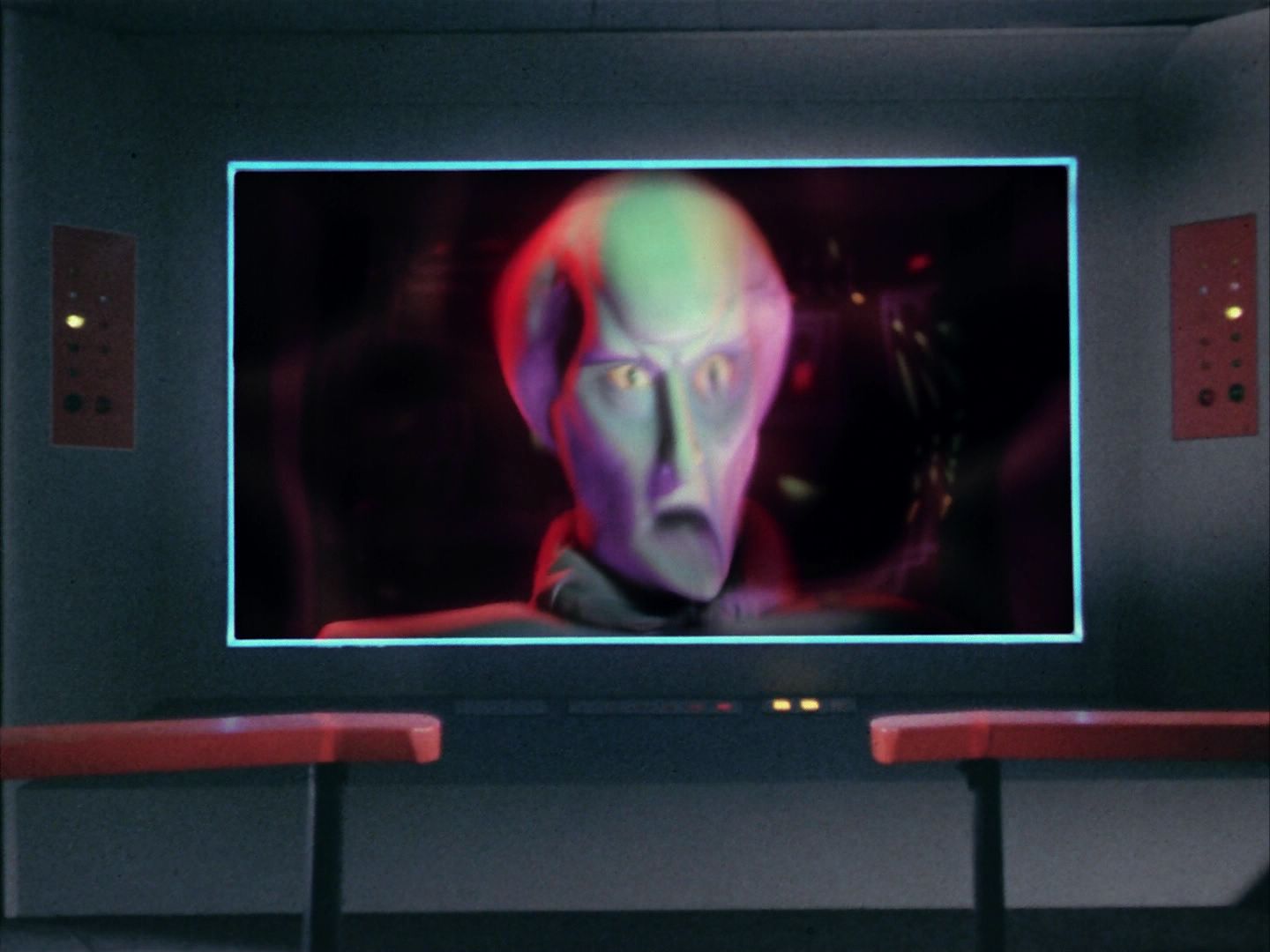 ariane179254_StarTrek_1x10_TheCorbomiteManouver_1792.jpg