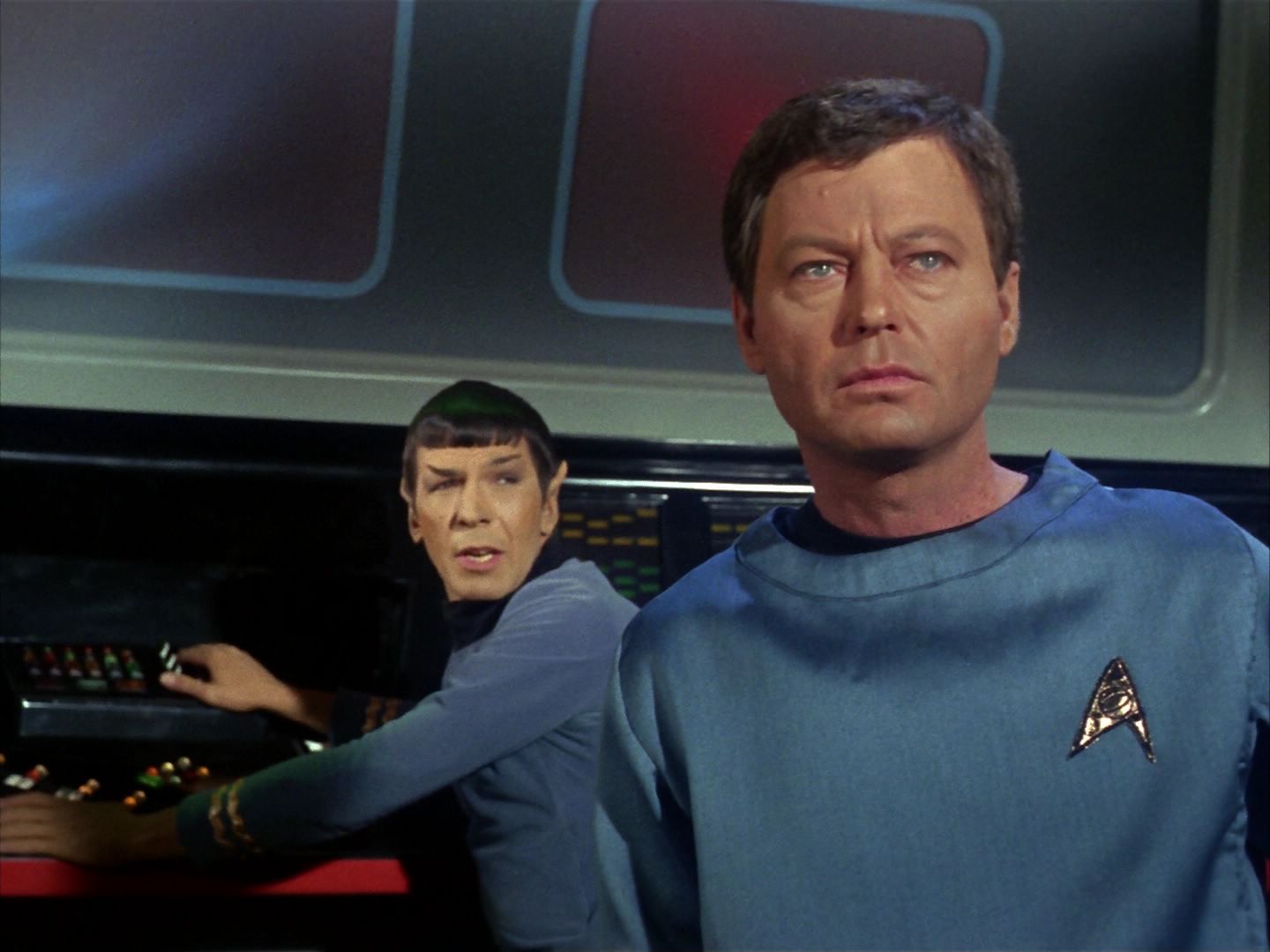 ariane179254_StarTrek_1x10_TheCorbomiteManouver_1806.jpg