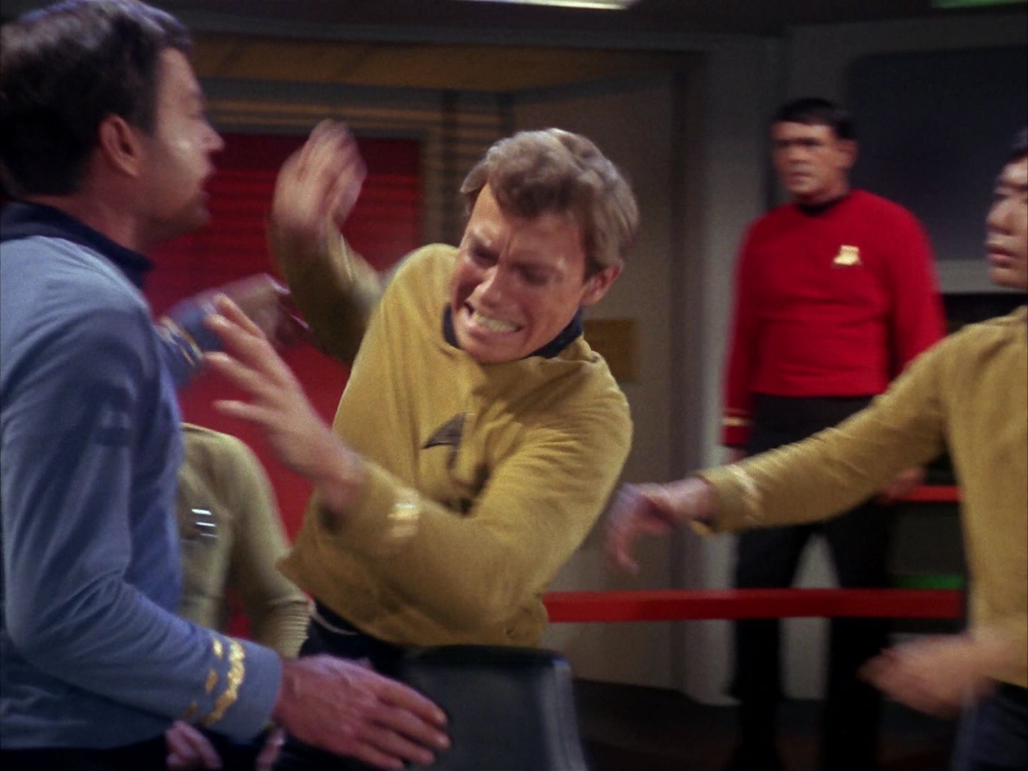 ariane179254_StarTrek_1x10_TheCorbomiteManouver_1839.jpg