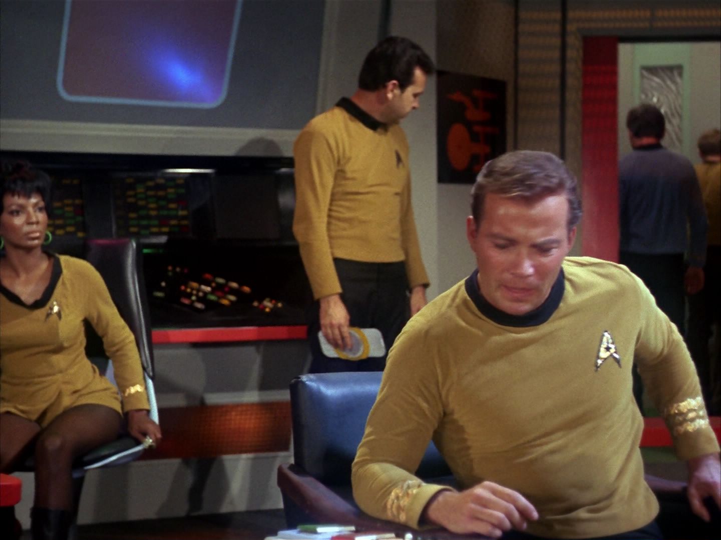 ariane179254_StarTrek_1x10_TheCorbomiteManouver_1886.jpg