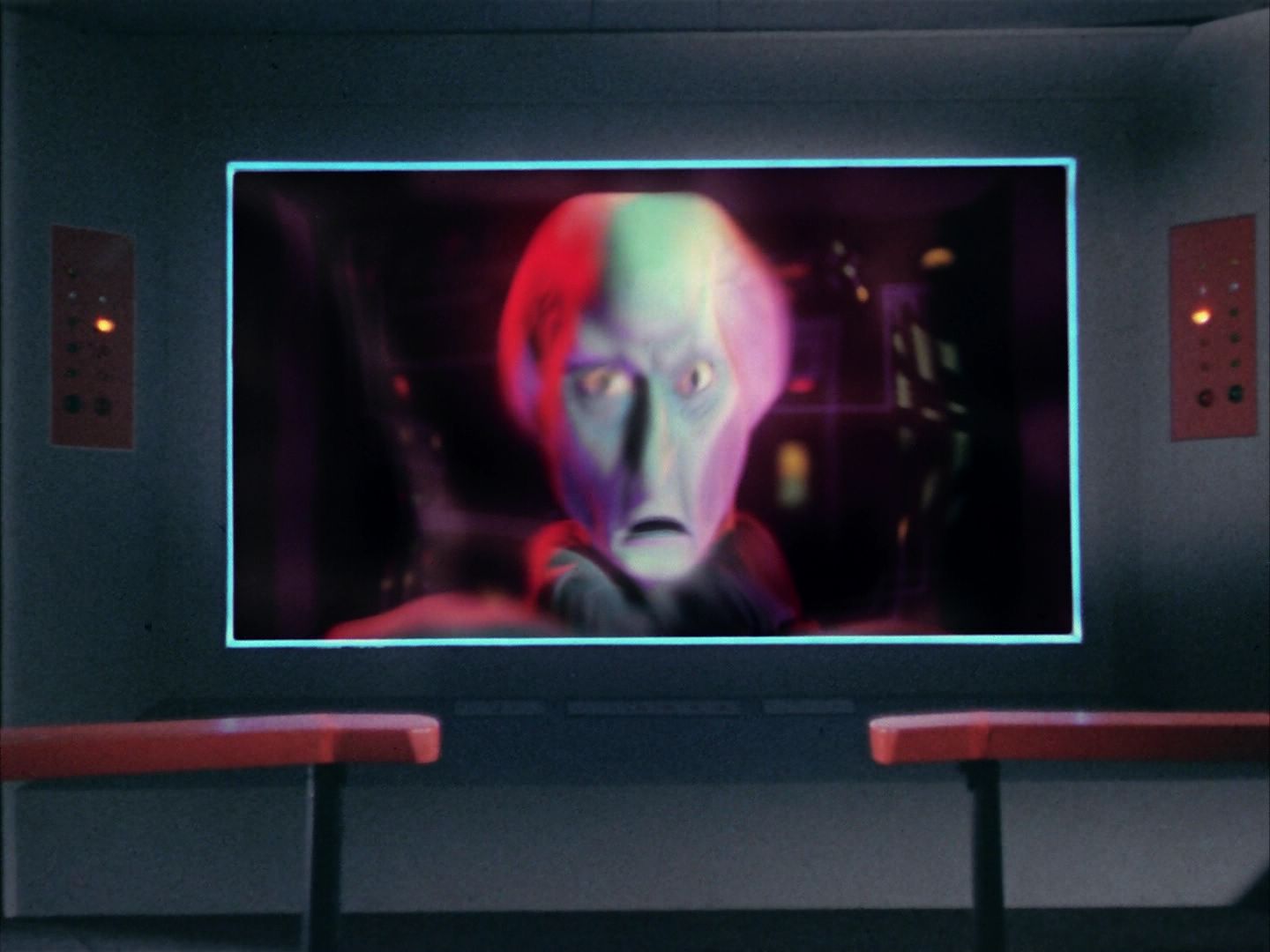 ariane179254_StarTrek_1x10_TheCorbomiteManouver_1936.jpg