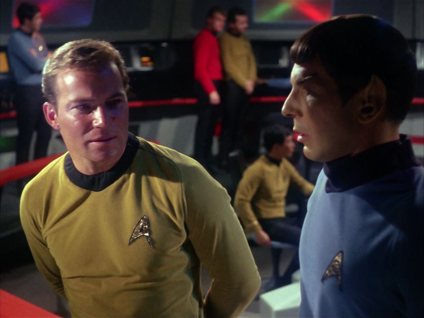 ariane179254_StarTrek_1x10_TheCorbomiteManouver_2000.jpg