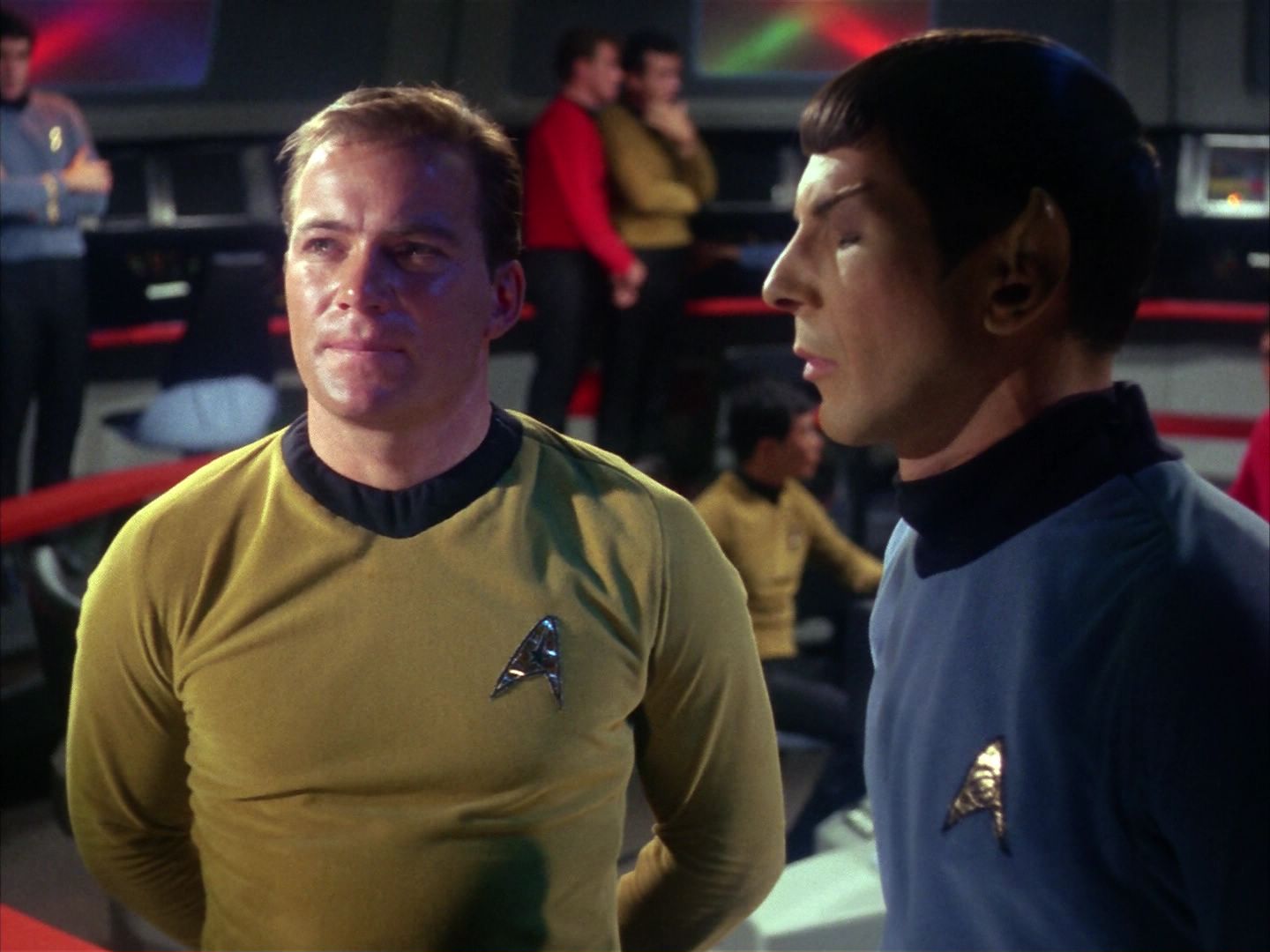 ariane179254_StarTrek_1x10_TheCorbomiteManouver_2004.jpg