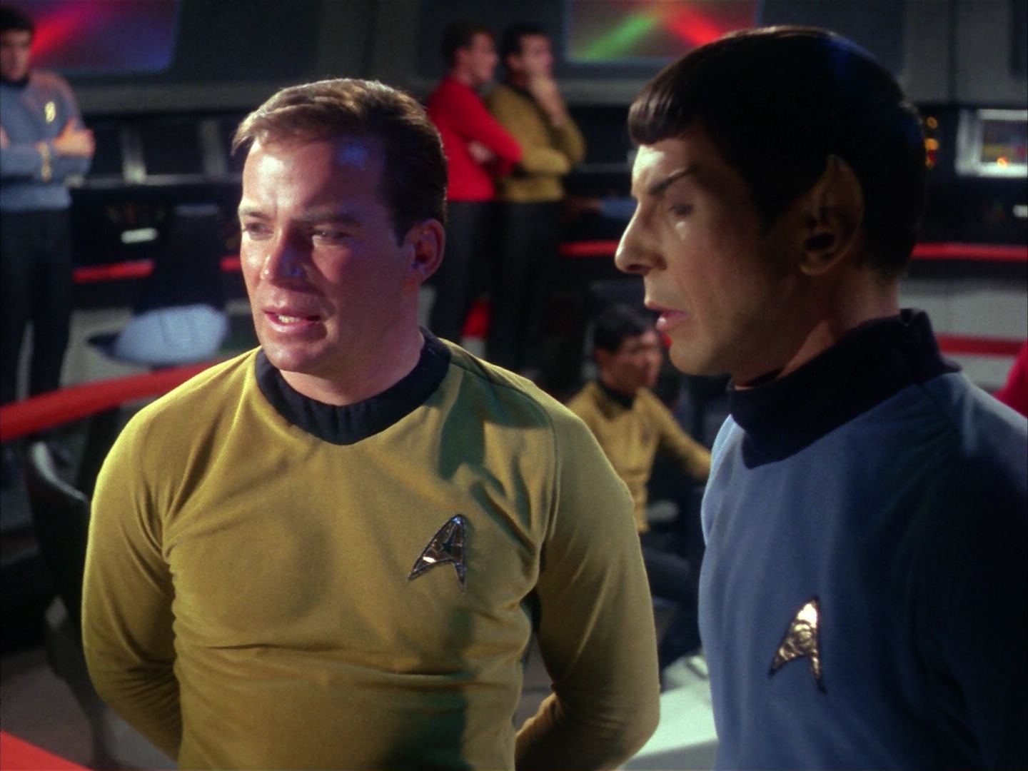ariane179254_StarTrek_1x10_TheCorbomiteManouver_2005.jpg