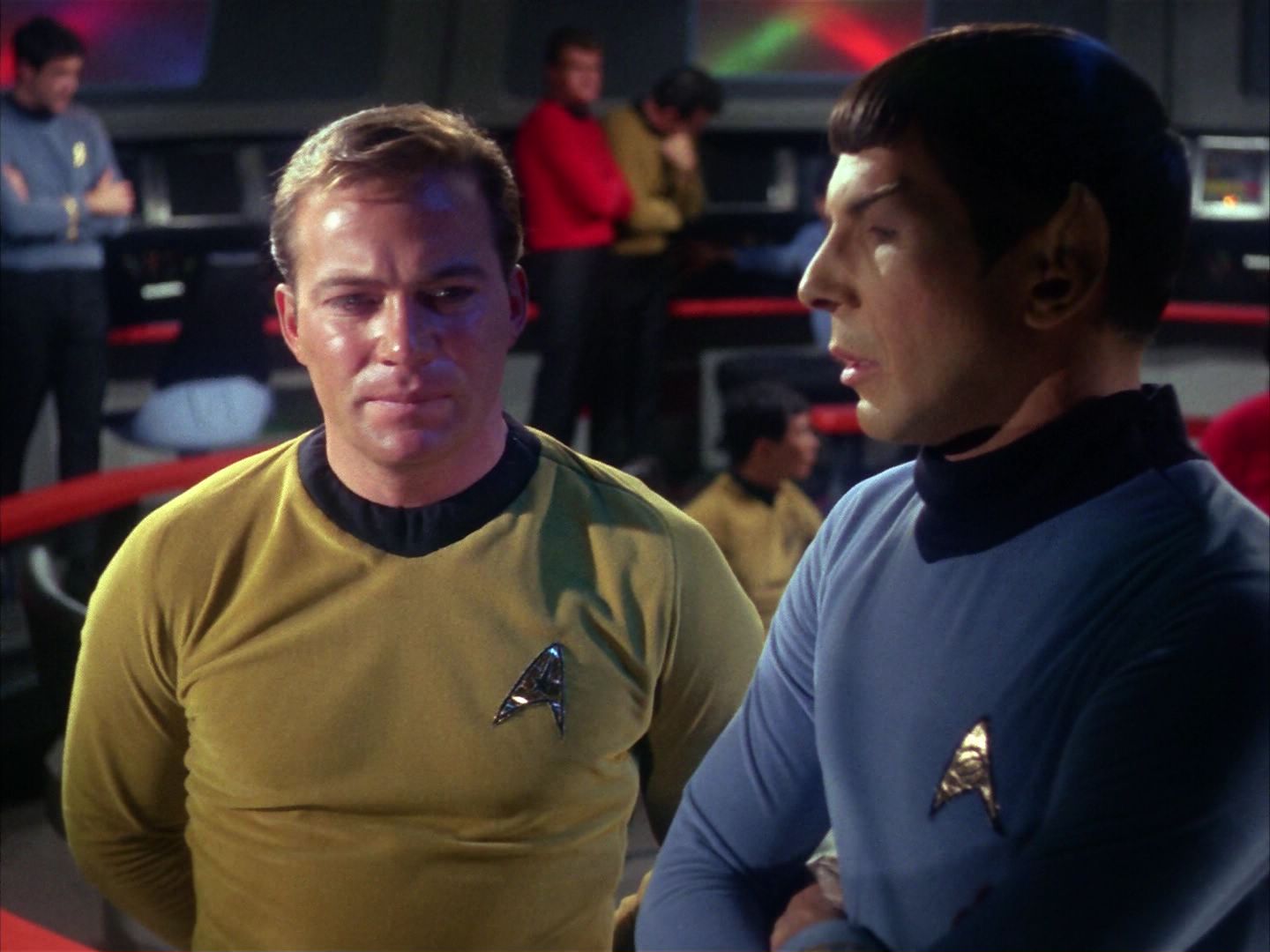 ariane179254_StarTrek_1x10_TheCorbomiteManouver_2009.jpg