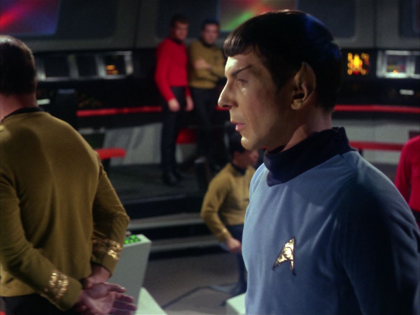 ariane179254_StarTrek_1x10_TheCorbomiteManouver_2034.jpg