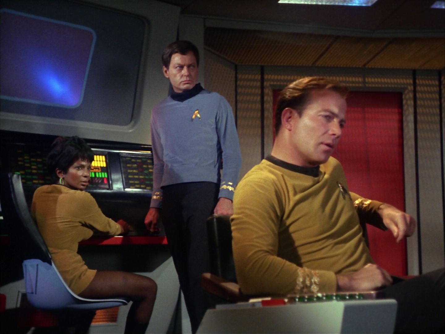 ariane179254_StarTrek_1x10_TheCorbomiteManouver_2140.jpg