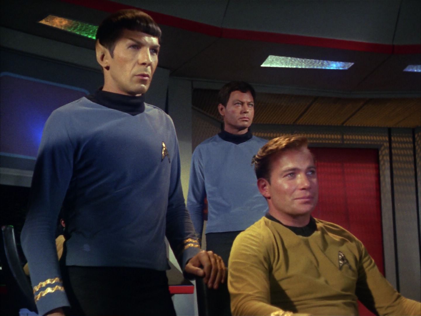 ariane179254_StarTrek_1x10_TheCorbomiteManouver_2249.jpg