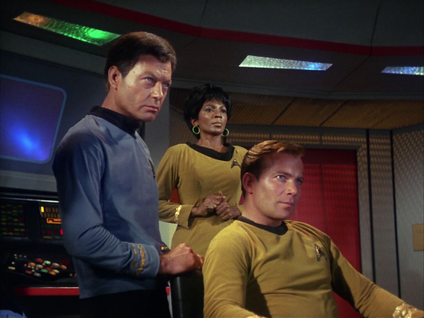 ariane179254_StarTrek_1x10_TheCorbomiteManouver_2370.jpg