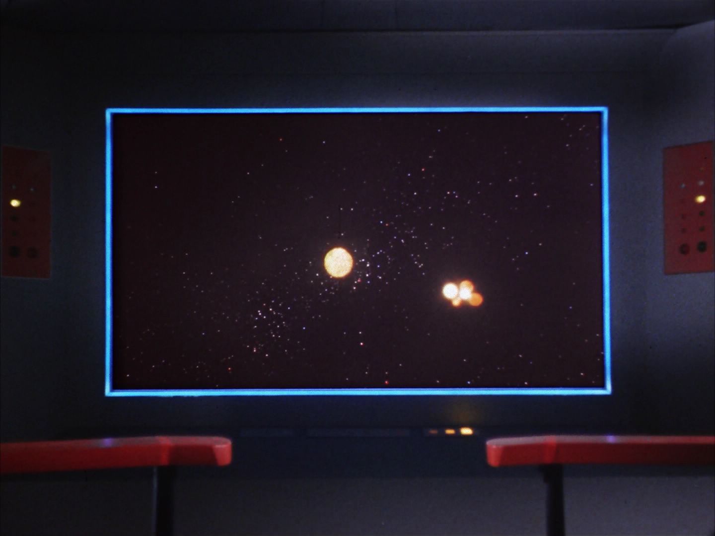 ariane179254_StarTrek_1x10_TheCorbomiteManouver_2593.jpg