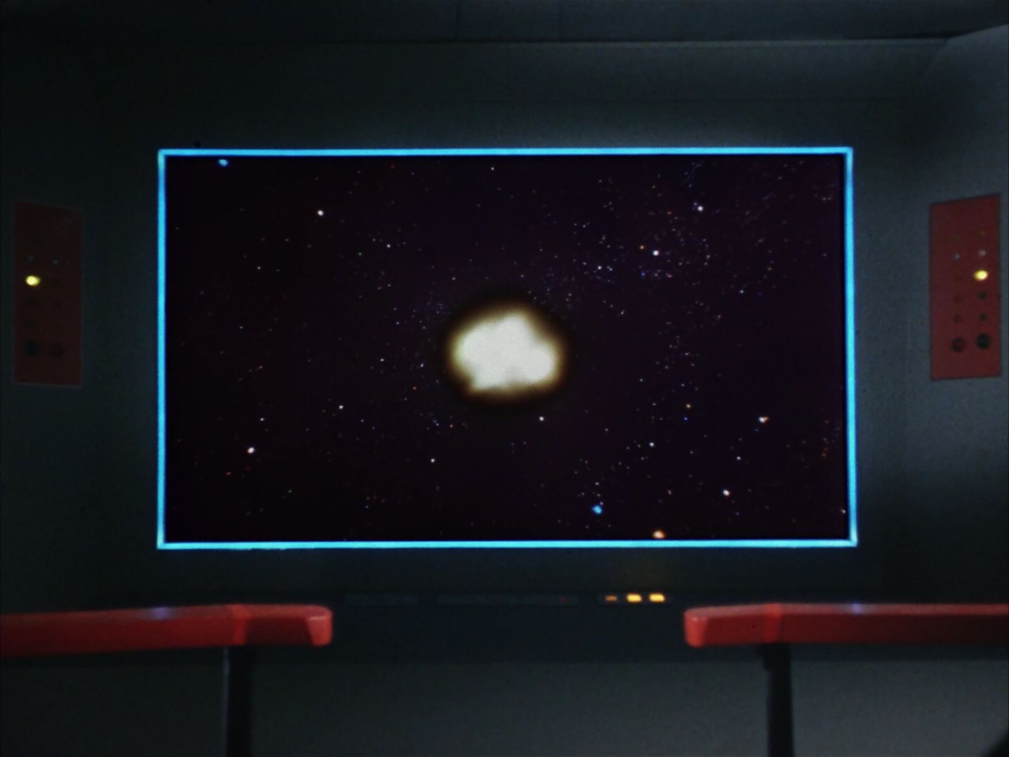 ariane179254_StarTrek_1x10_TheCorbomiteManouver_2942.jpg
