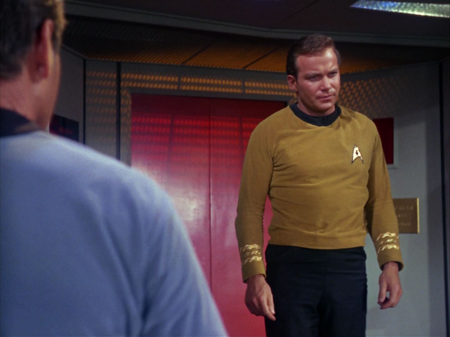 ariane179254_StarTrek_1x10_TheCorbomiteManouver_3163.jpg