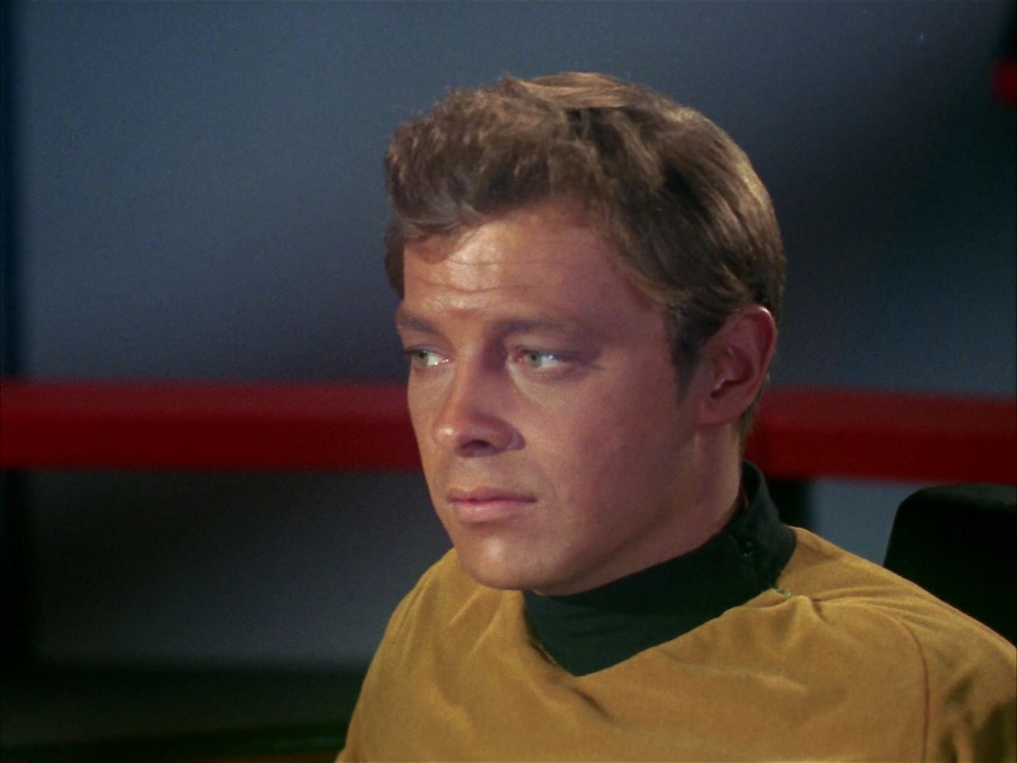 ariane179254_StarTrek_1x10_TheCorbomiteManouver_3172.jpg