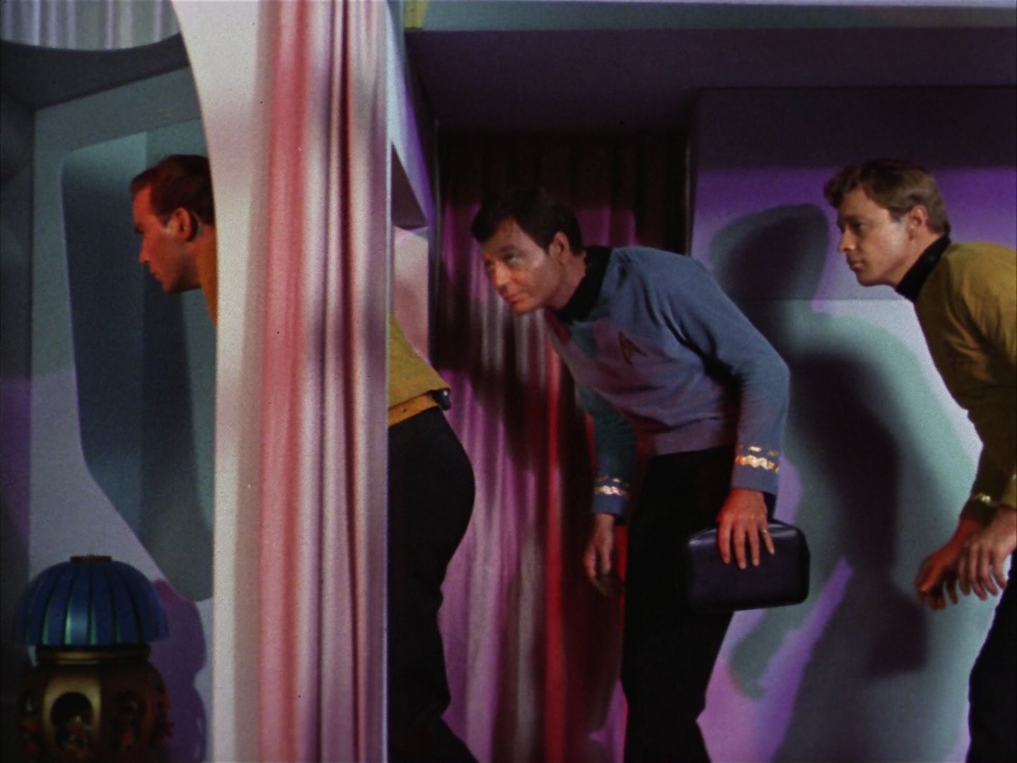 ariane179254_StarTrek_1x10_TheCorbomiteManouver_3268.jpg