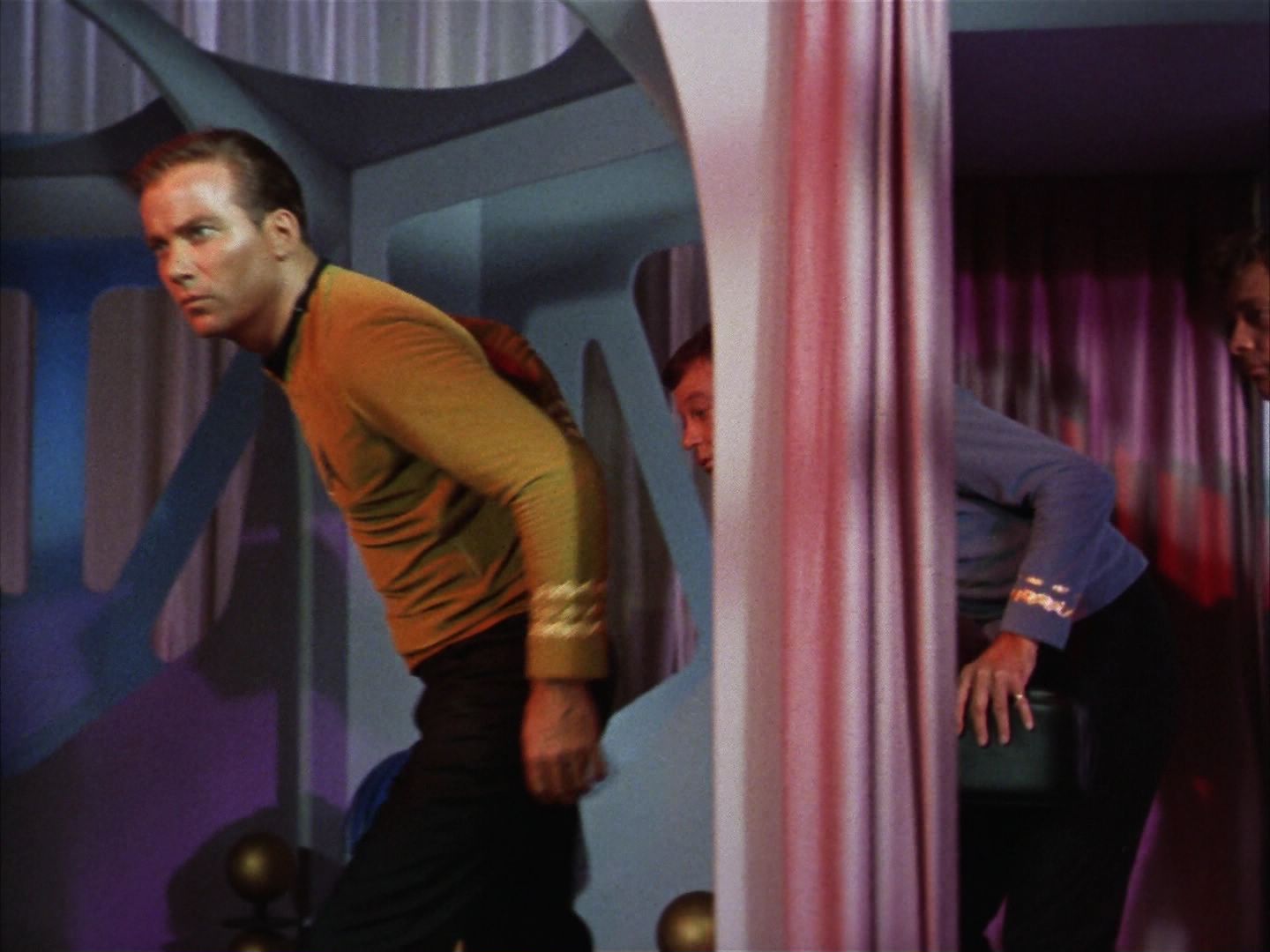 ariane179254_StarTrek_1x10_TheCorbomiteManouver_3270.jpg