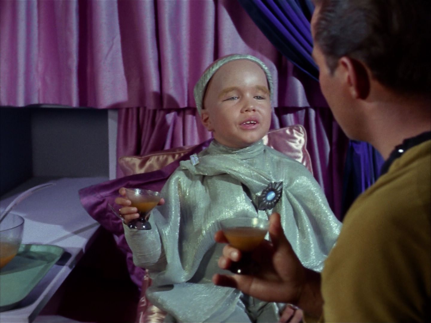 ariane179254_StarTrek_1x10_TheCorbomiteManouver_3371.jpg