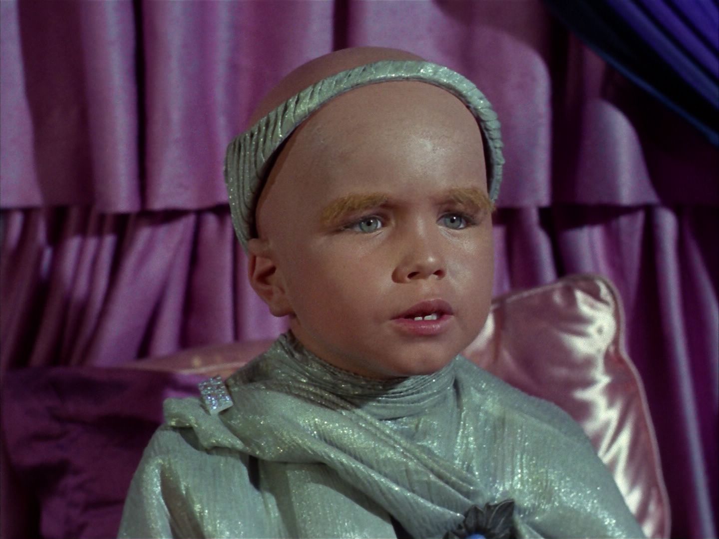 ariane179254_StarTrek_1x10_TheCorbomiteManouver_3471.jpg