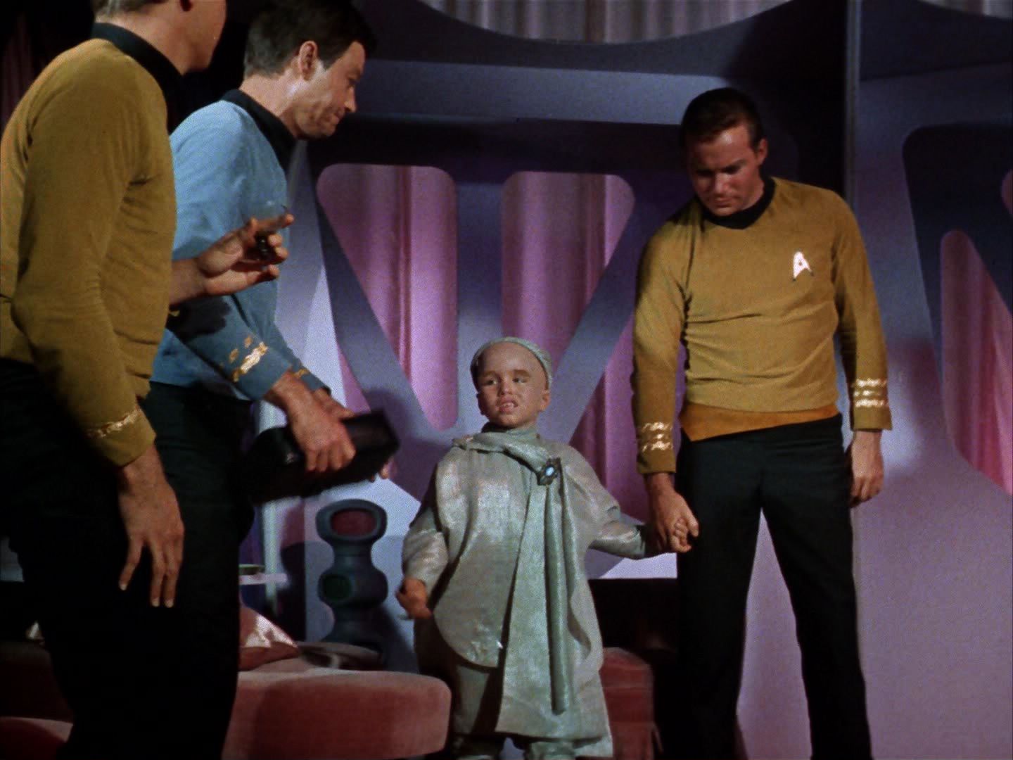ariane179254_StarTrek_1x10_TheCorbomiteManouver_3526.jpg