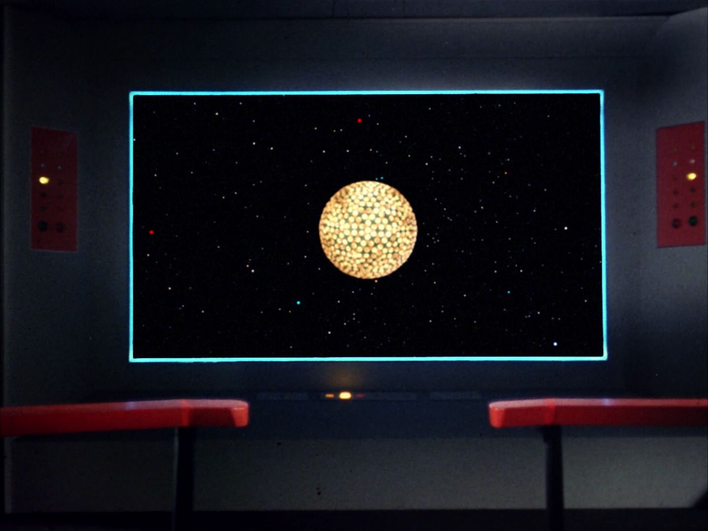 ariane179254_StarTrek_1x10_TheCorbomiteManouver-NewEffects_0736.jpg
