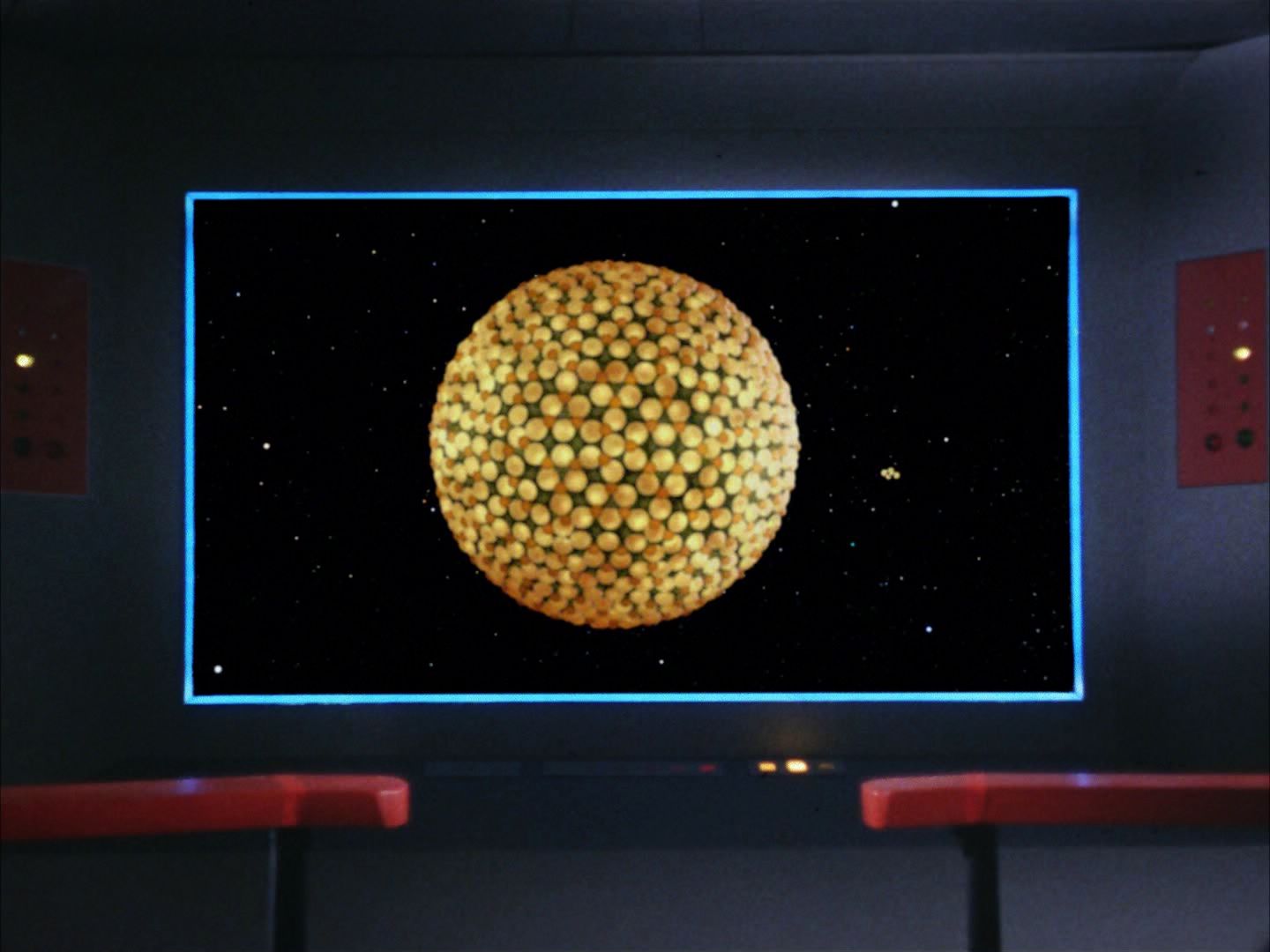 ariane179254_StarTrek_1x10_TheCorbomiteManouver-NewEffects_1238.jpg