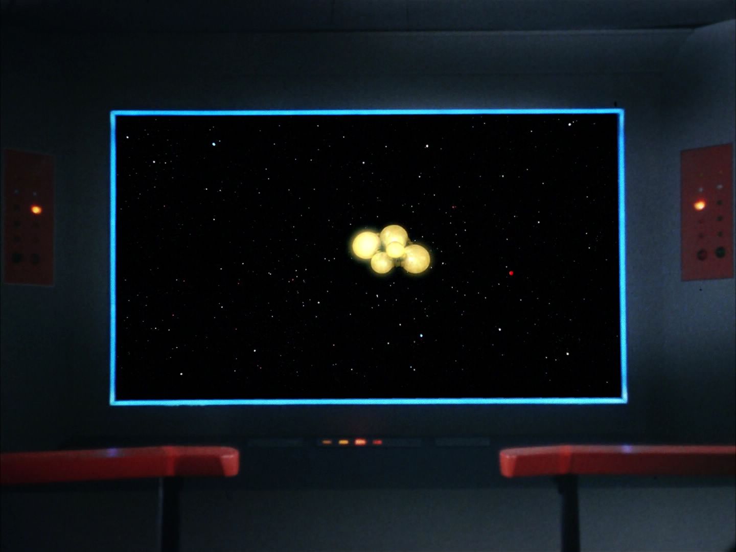 ariane179254_StarTrek_1x10_TheCorbomiteManouver-NewEffects_1282.jpg