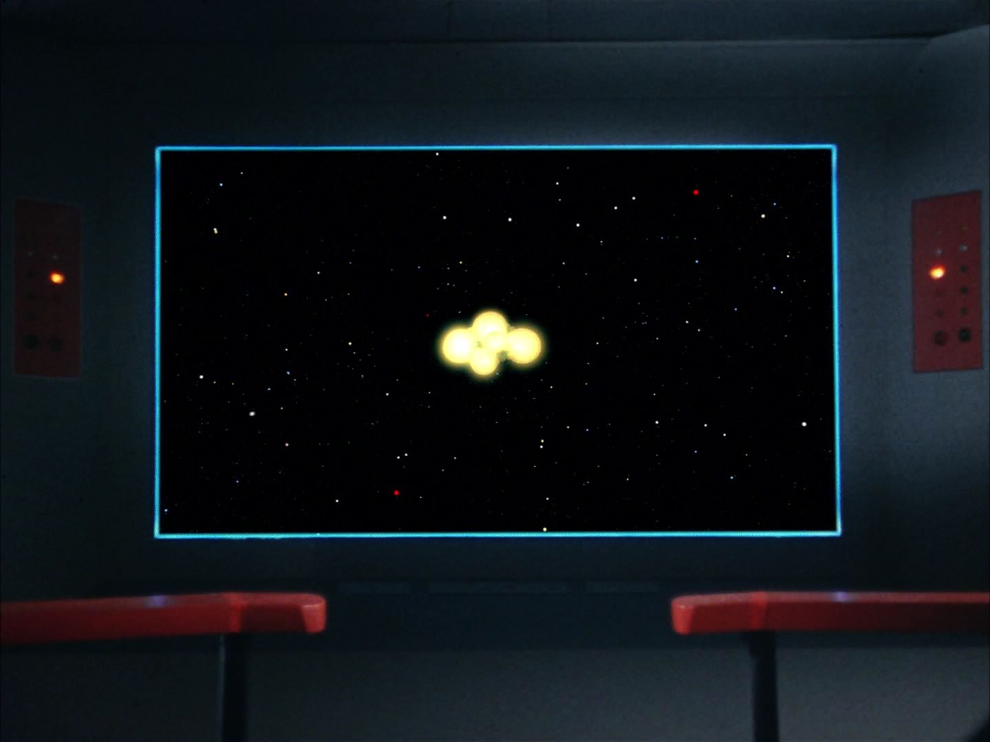 ariane179254_StarTrek_1x10_TheCorbomiteManouver-NewEffects_1529.jpg