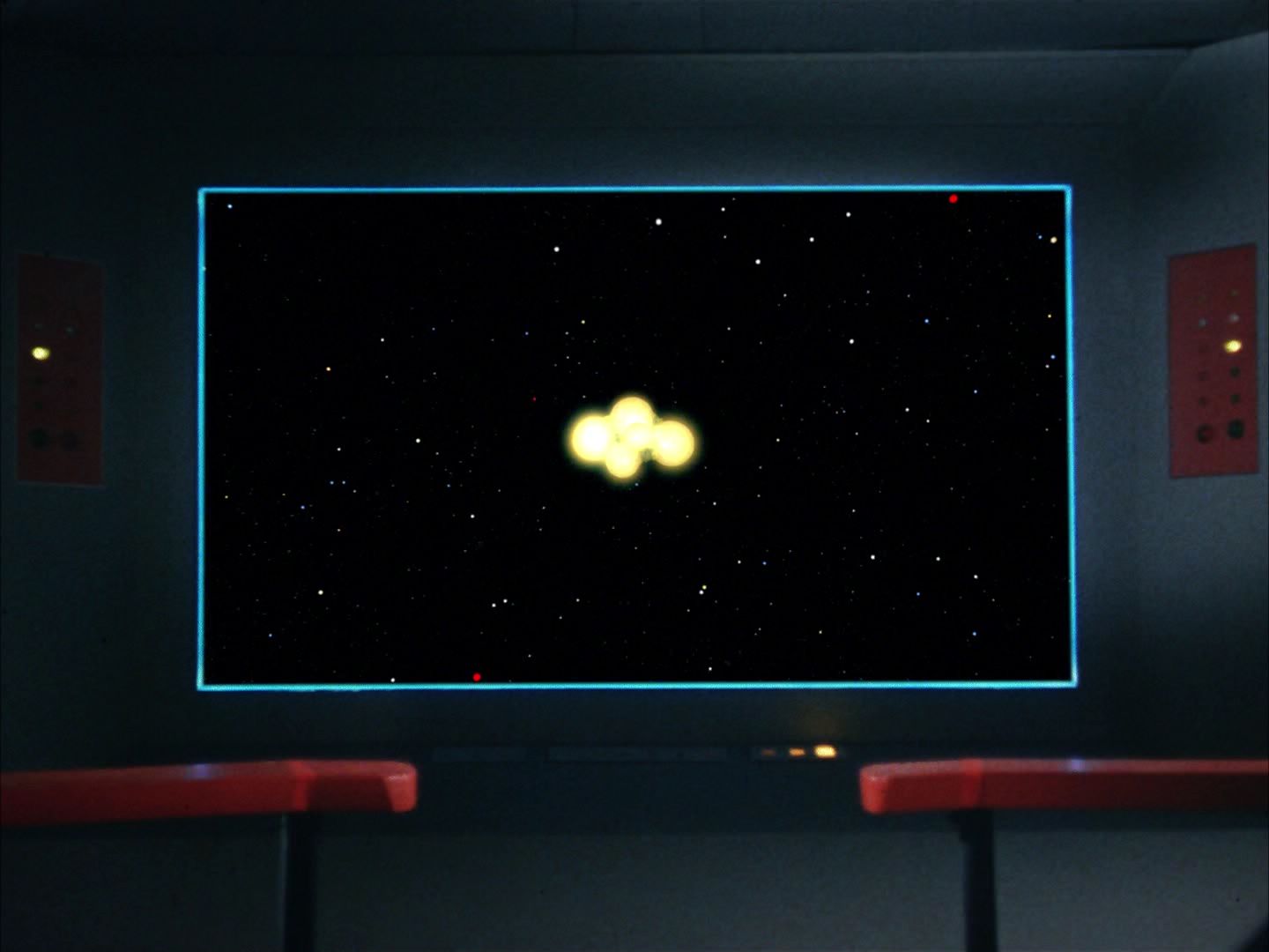 ariane179254_StarTrek_1x10_TheCorbomiteManouver-NewEffects_1530.jpg
