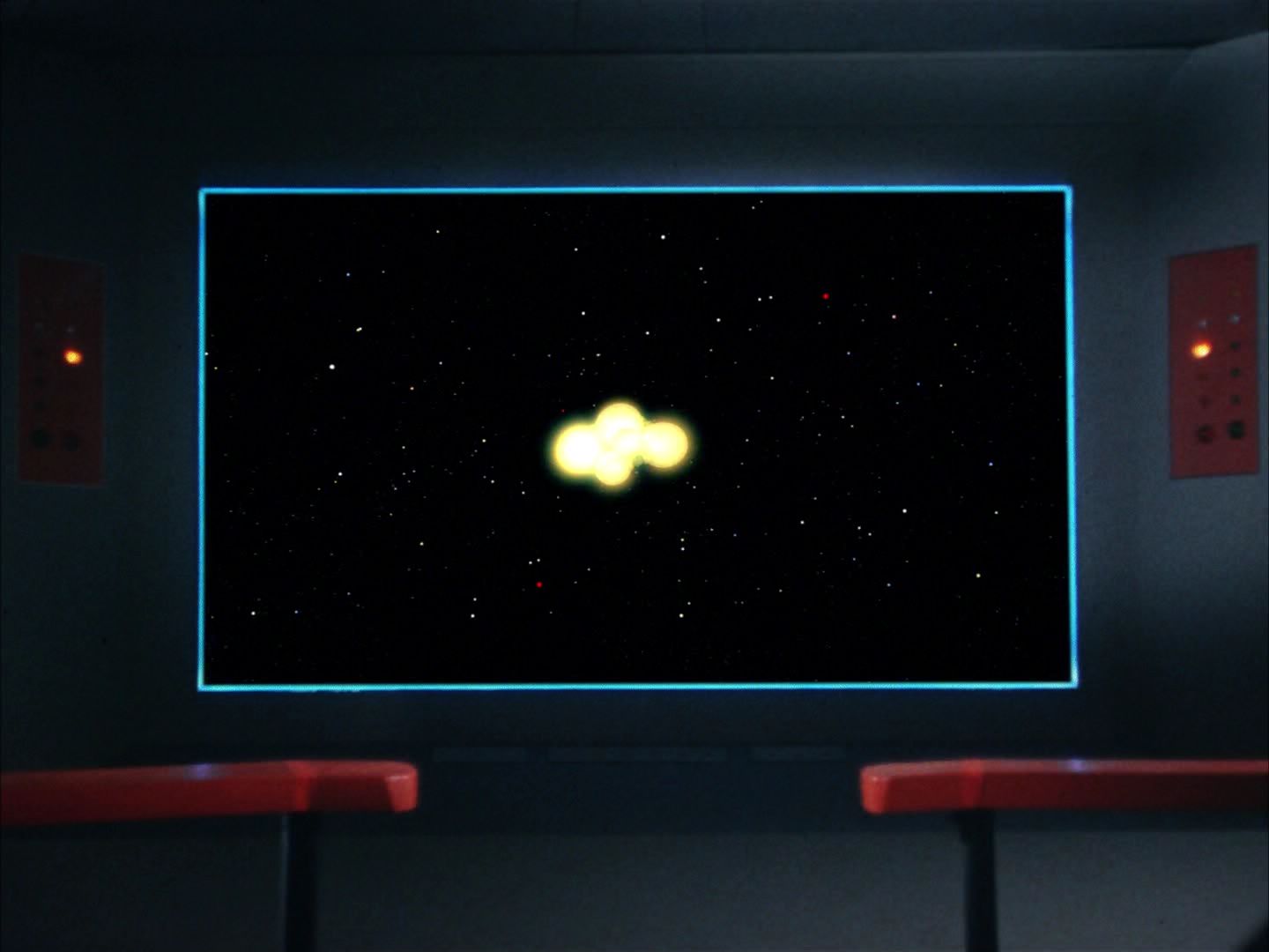 ariane179254_StarTrek_1x10_TheCorbomiteManouver-NewEffects_1589.jpg