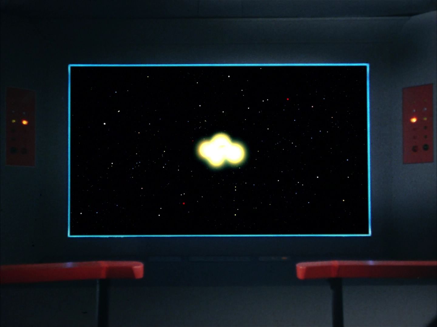 ariane179254_StarTrek_1x10_TheCorbomiteManouver-NewEffects_1610.jpg