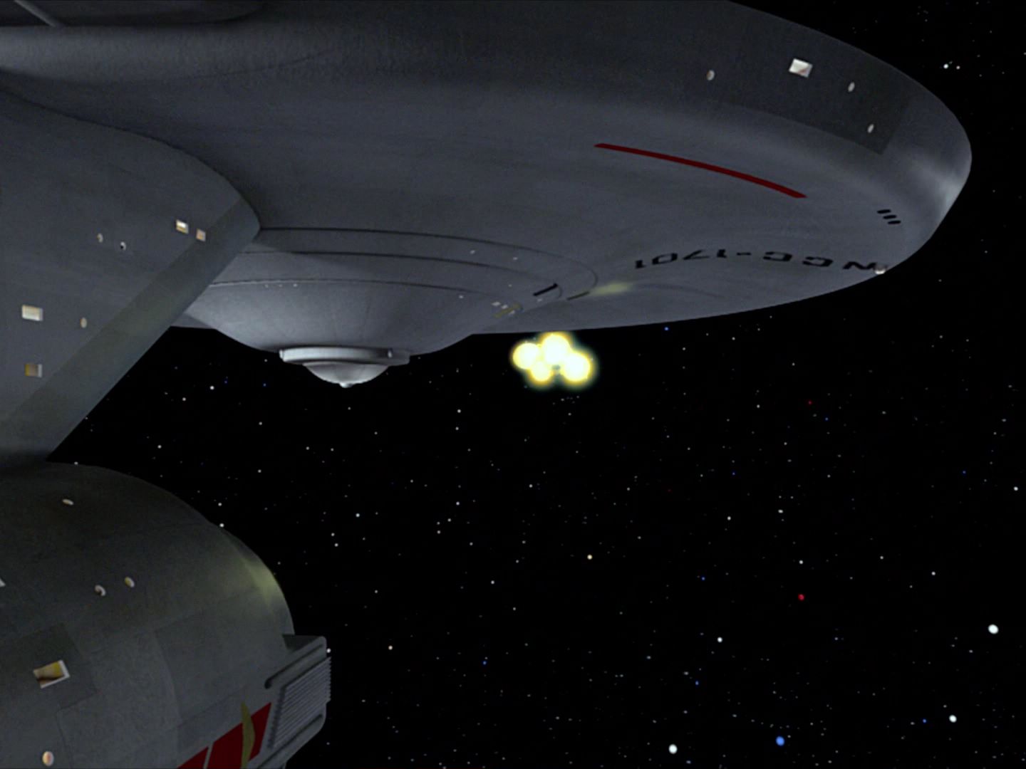 ariane179254_StarTrek_1x10_TheCorbomiteManouver-NewEffects_1624.jpg