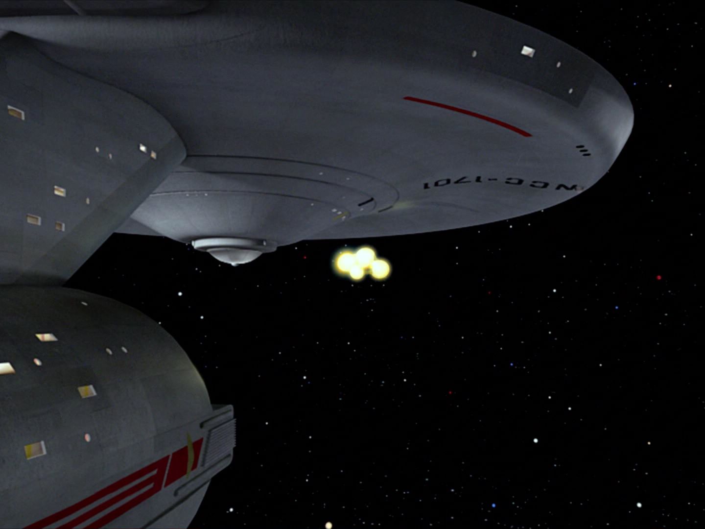 ariane179254_StarTrek_1x10_TheCorbomiteManouver-NewEffects_1628.jpg