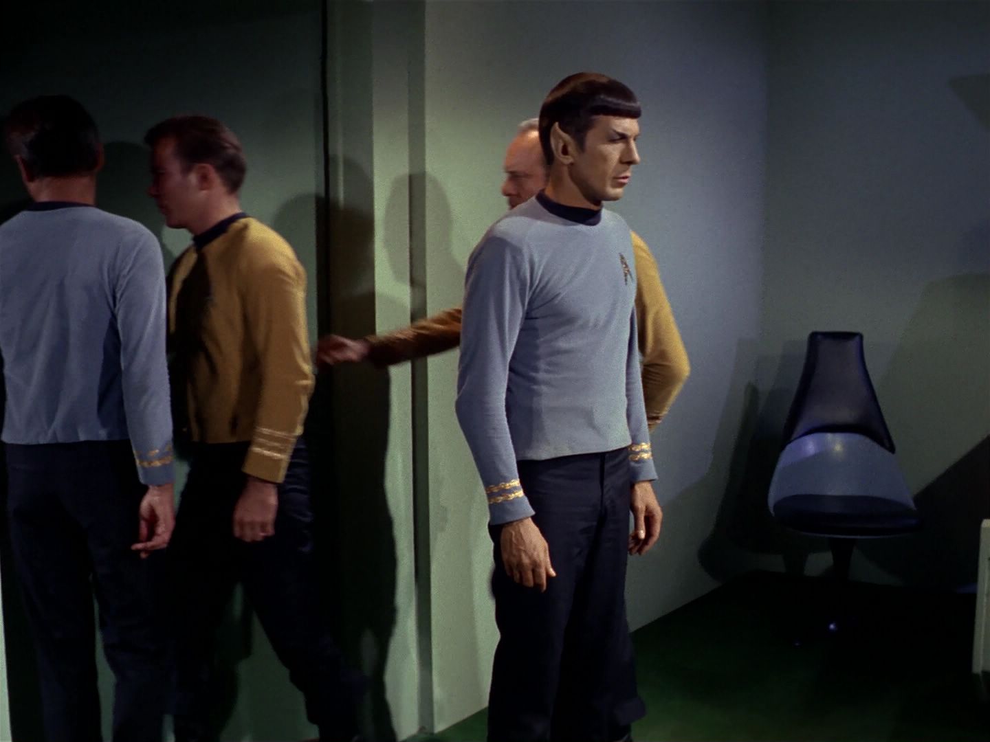 ariane179254_StarTrek_1x11_TheMenageriePart1_0250.jpg