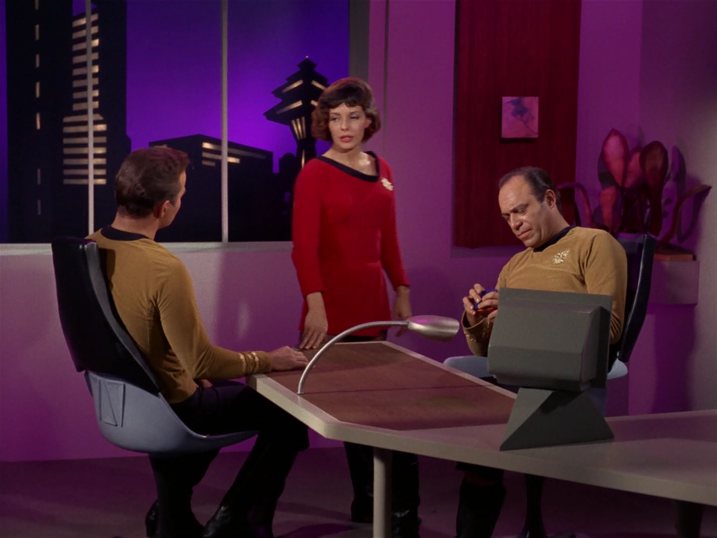 ariane179254_StarTrek_1x11_TheMenageriePart1_0567.jpg