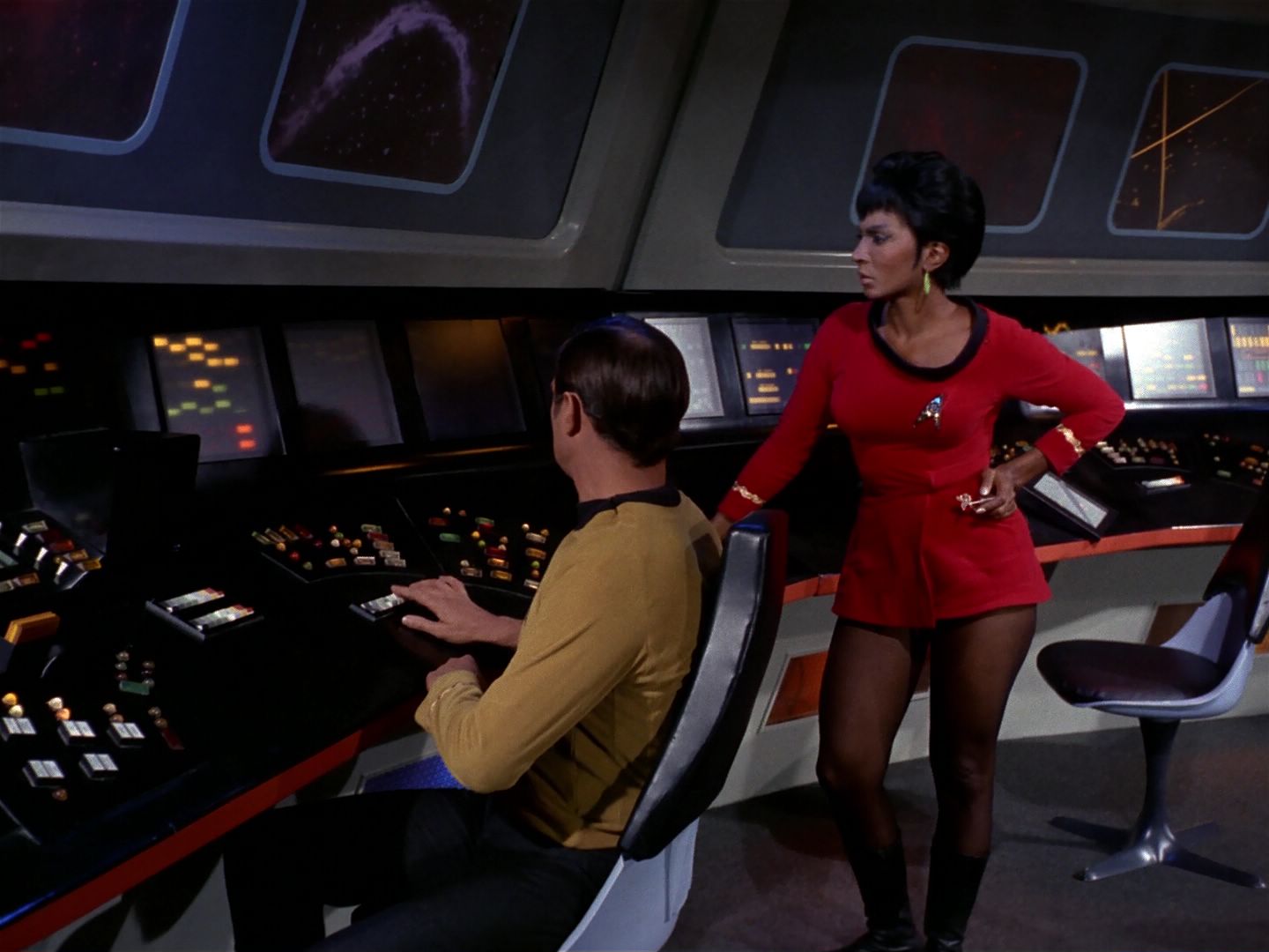 ariane179254_StarTrek_1x11_TheMenageriePart1_0704.jpg