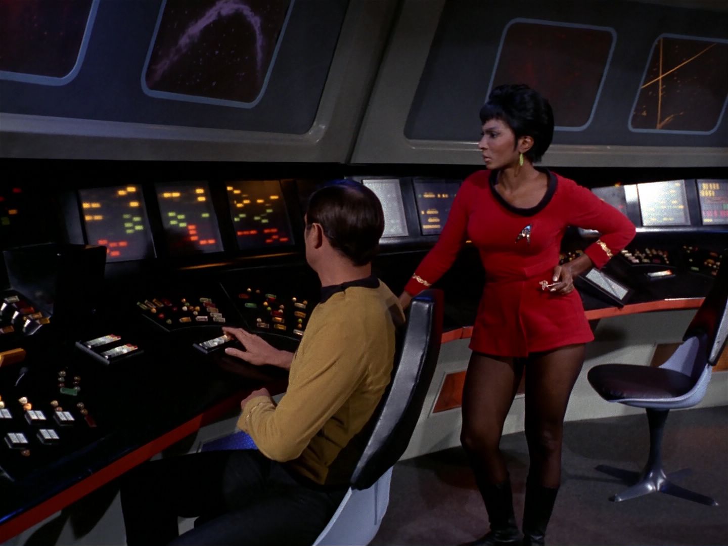 ariane179254_StarTrek_1x11_TheMenageriePart1_0706.jpg
