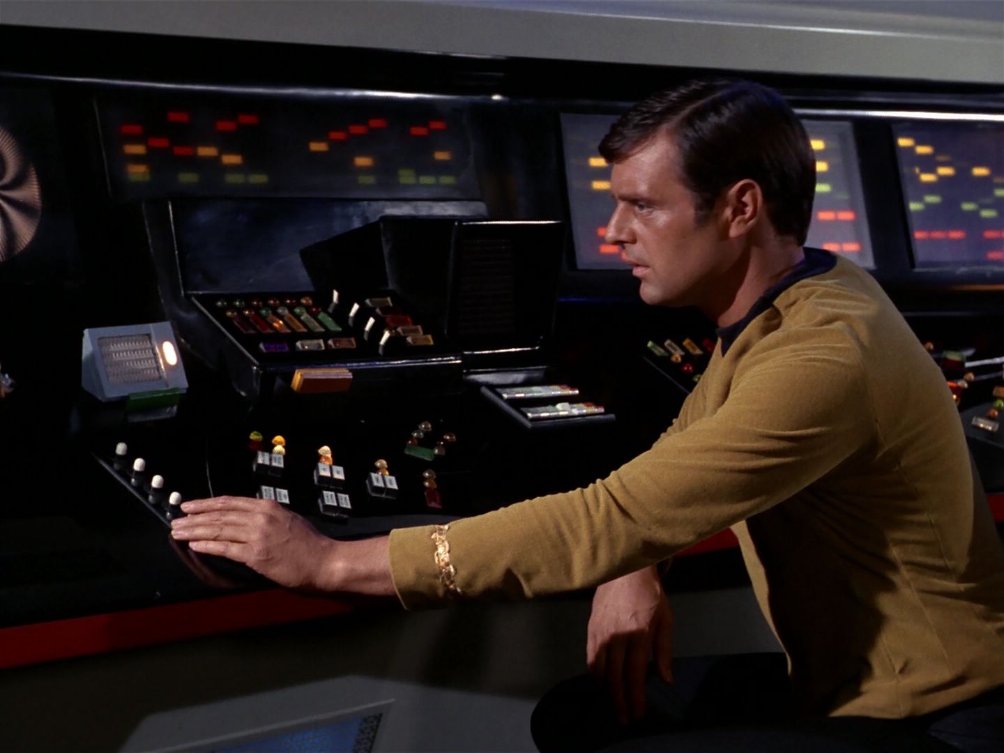 ariane179254_StarTrek_1x11_TheMenageriePart1_0785.jpg