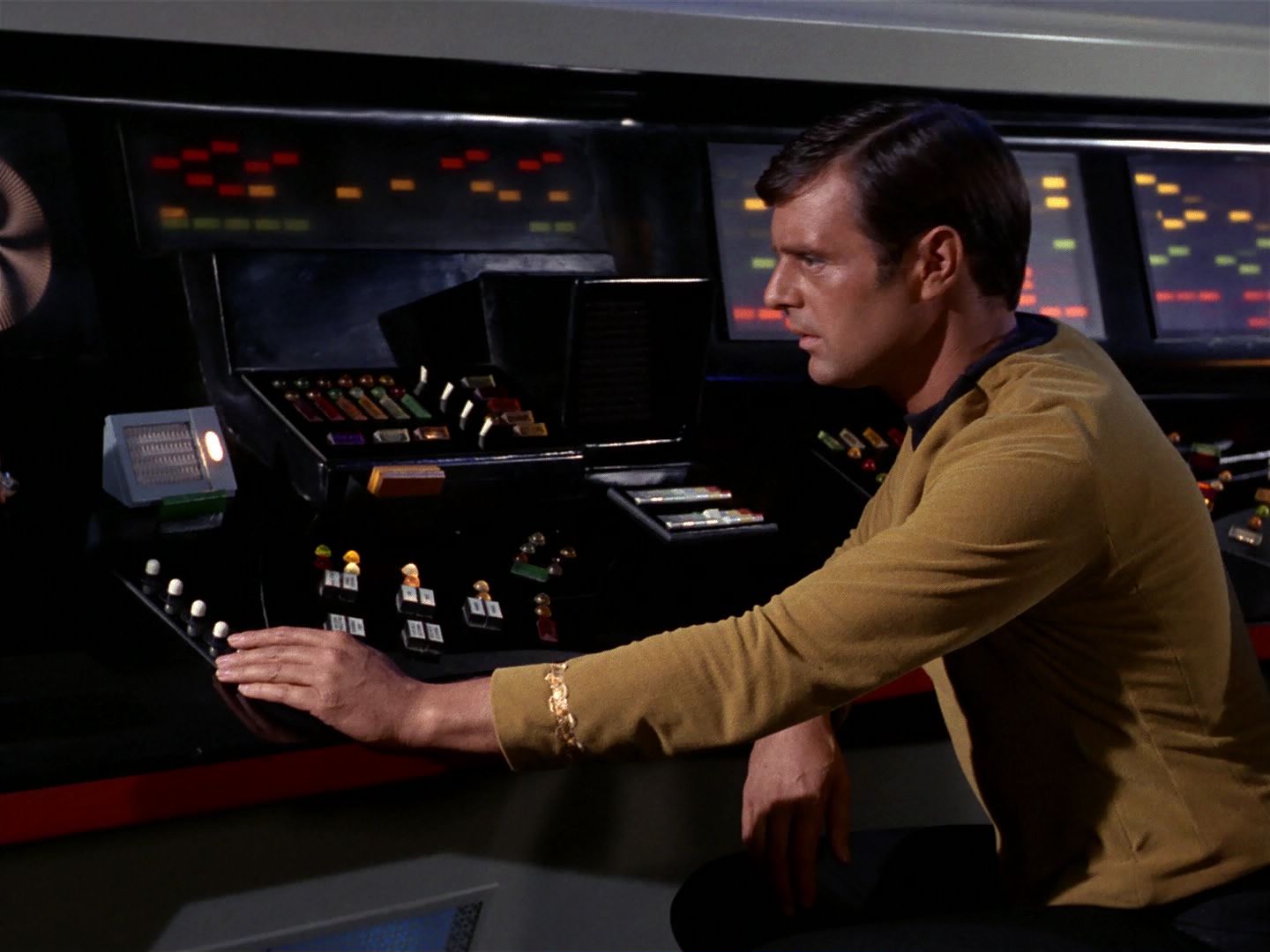 ariane179254_StarTrek_1x11_TheMenageriePart1_0786.jpg