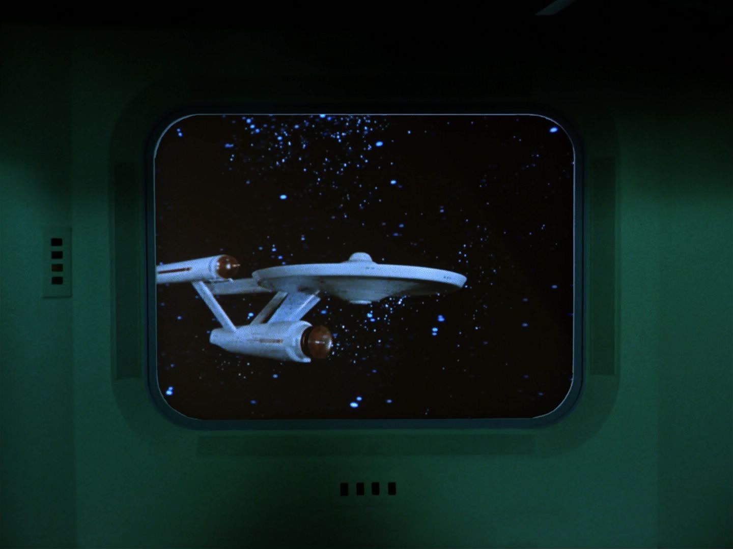 ariane179254_StarTrek_1x11_TheMenageriePart1_1957.jpg