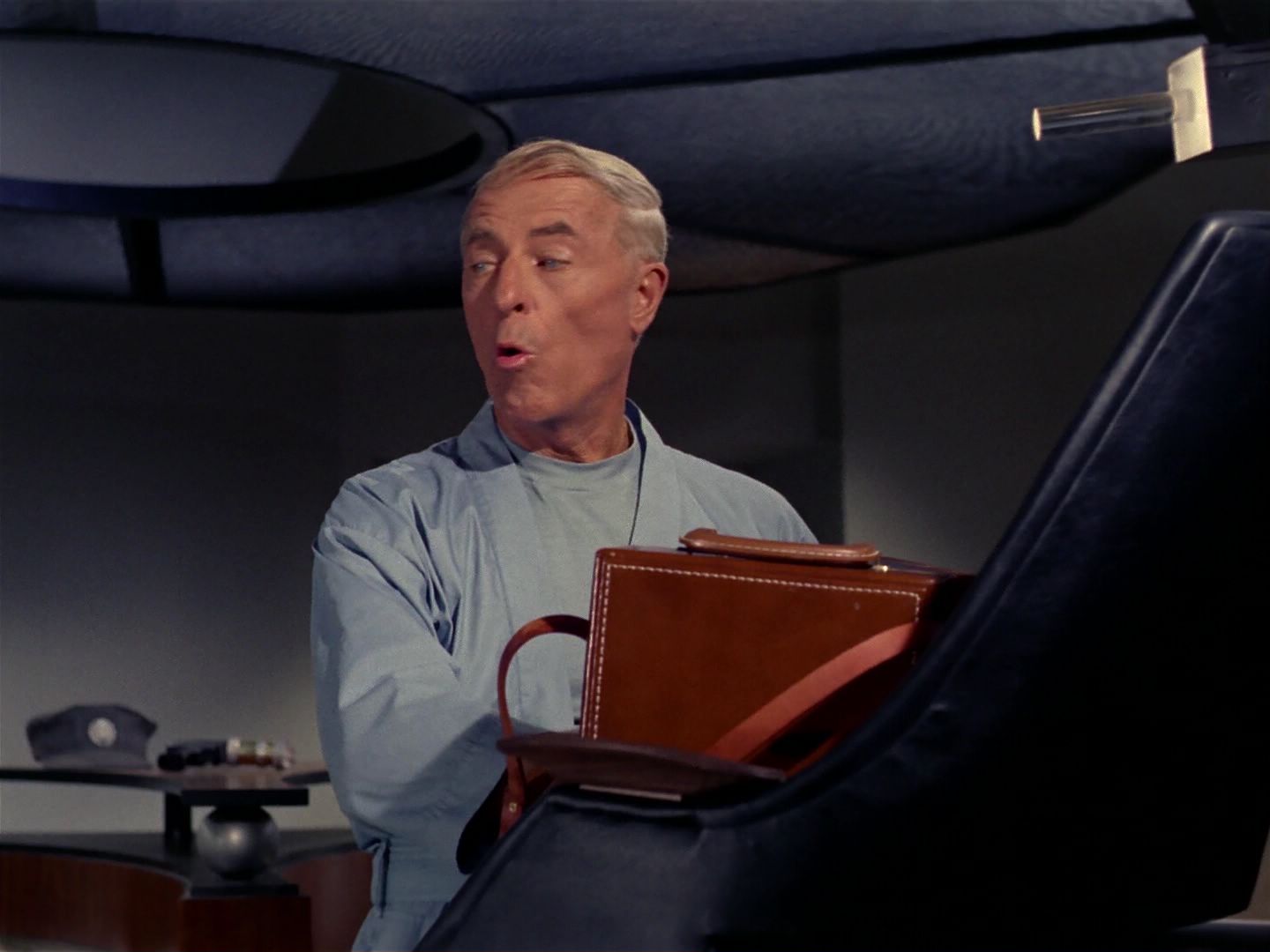 ariane179254_StarTrek_1x11_TheMenageriePart1_2276.jpg