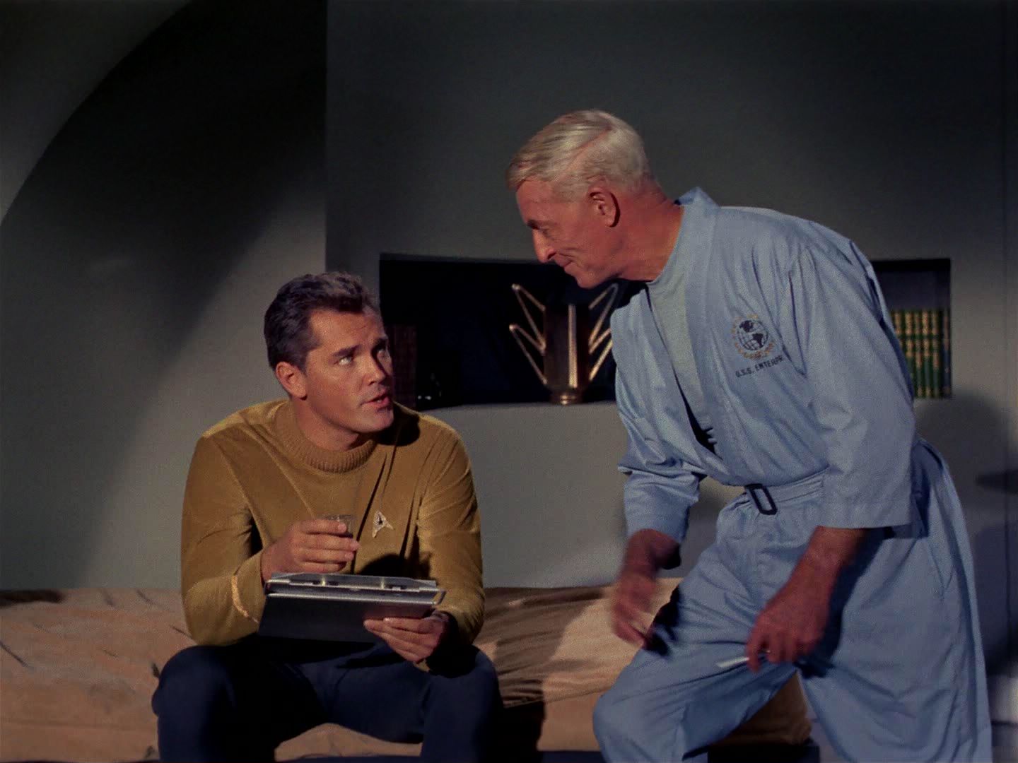ariane179254_StarTrek_1x11_TheMenageriePart1_2300.jpg