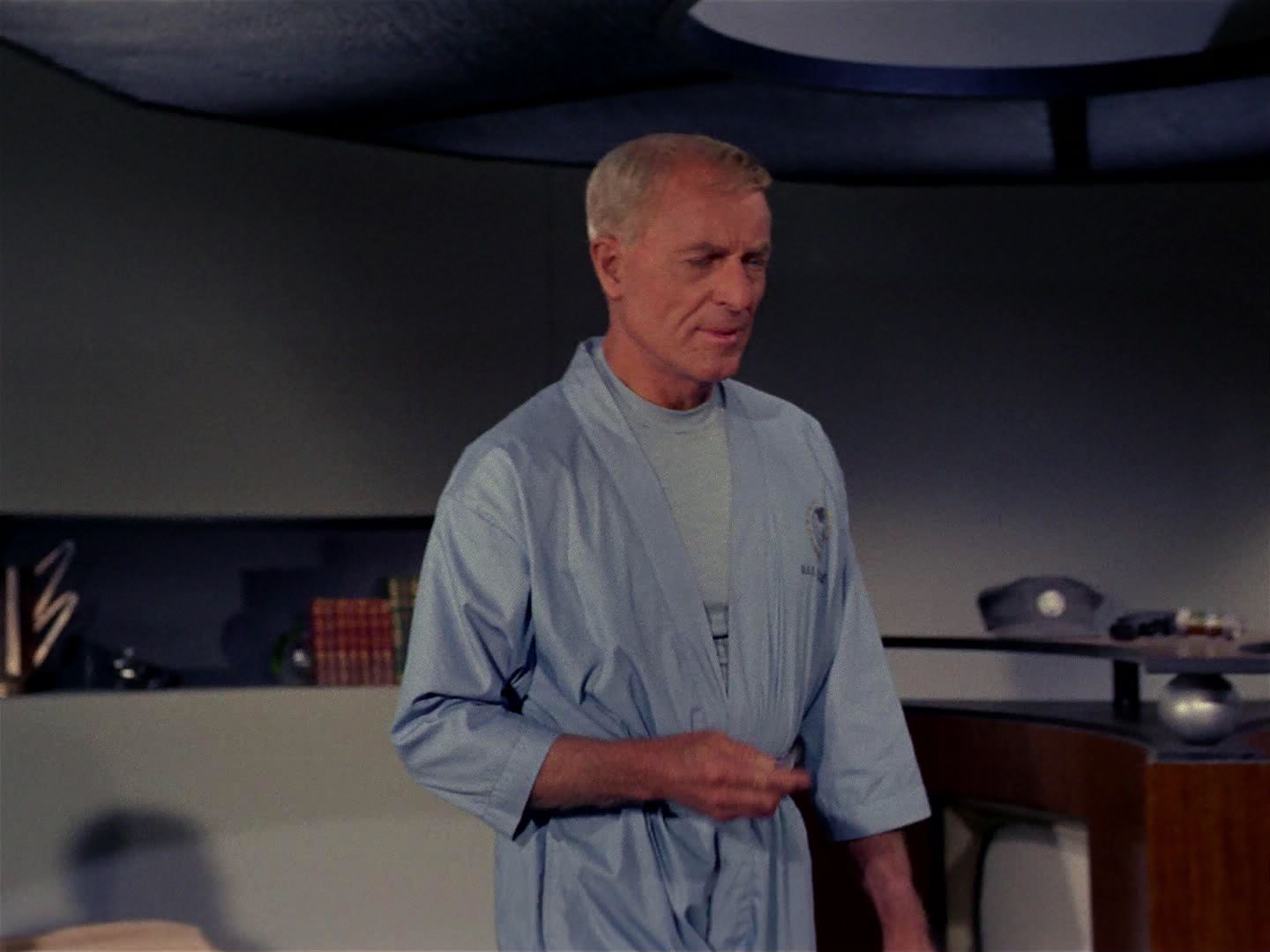 ariane179254_StarTrek_1x11_TheMenageriePart1_2304.jpg