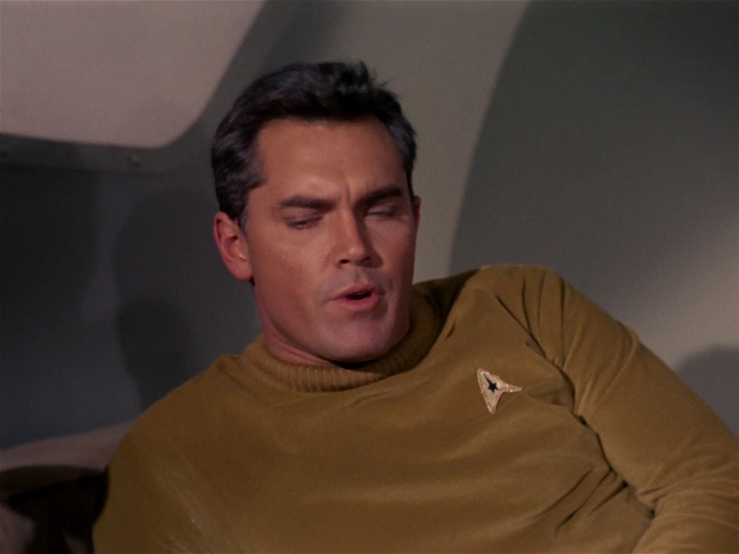 ariane179254_StarTrek_1x11_TheMenageriePart1_2356.jpg