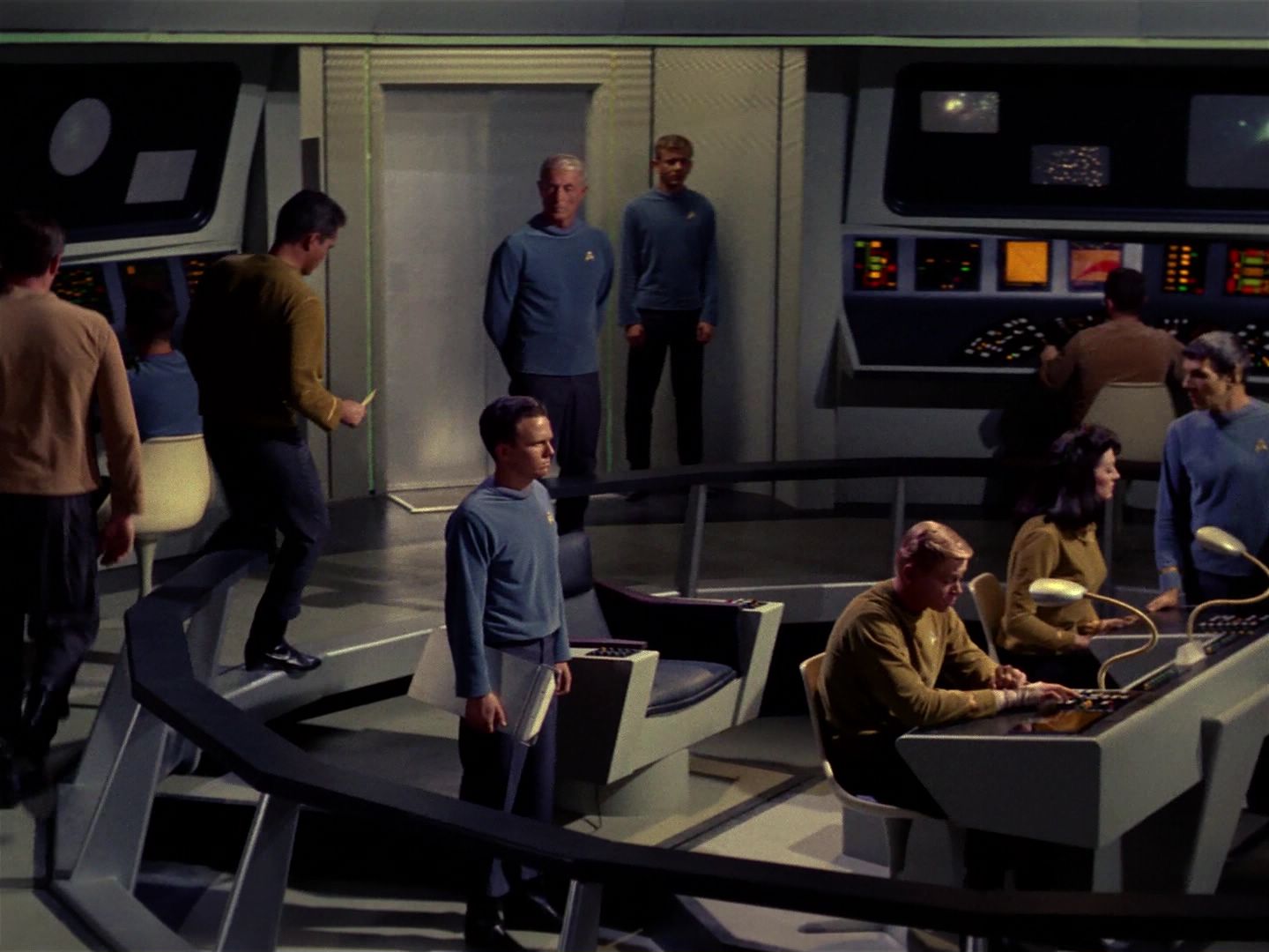 ariane179254_StarTrek_1x11_TheMenageriePart1_2499.jpg