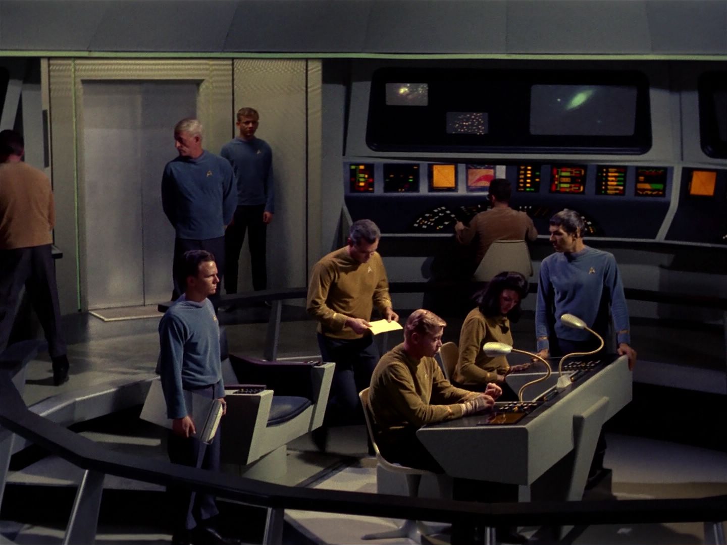 ariane179254_StarTrek_1x11_TheMenageriePart1_2501.jpg