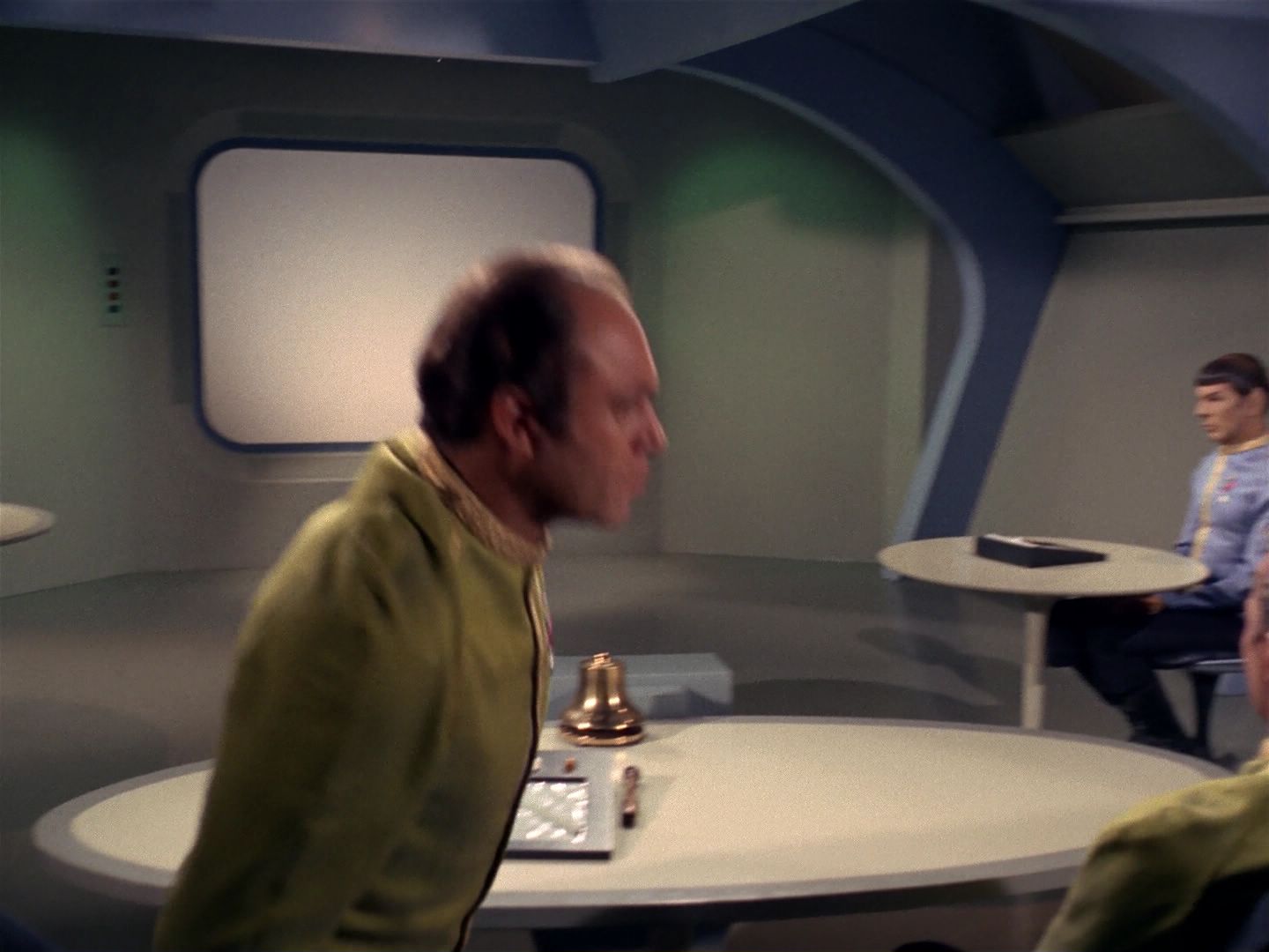 ariane179254_StarTrek_1x11_TheMenageriePart1_2533.jpg