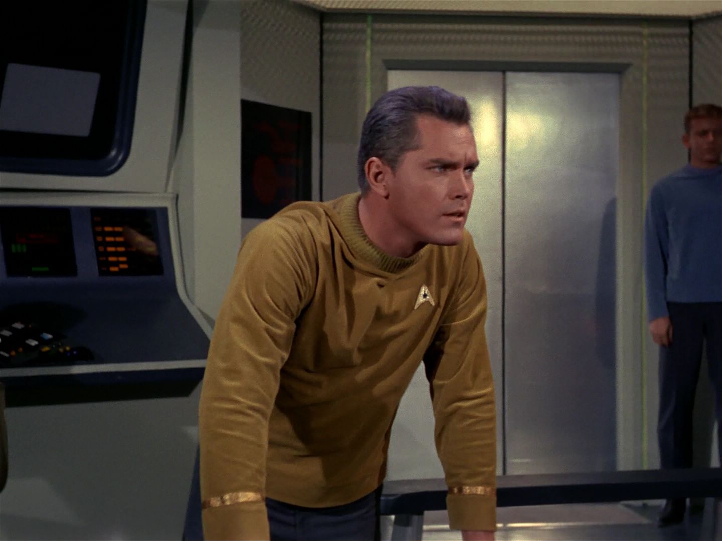 ariane179254_StarTrek_1x11_TheMenageriePart1_2670.jpg