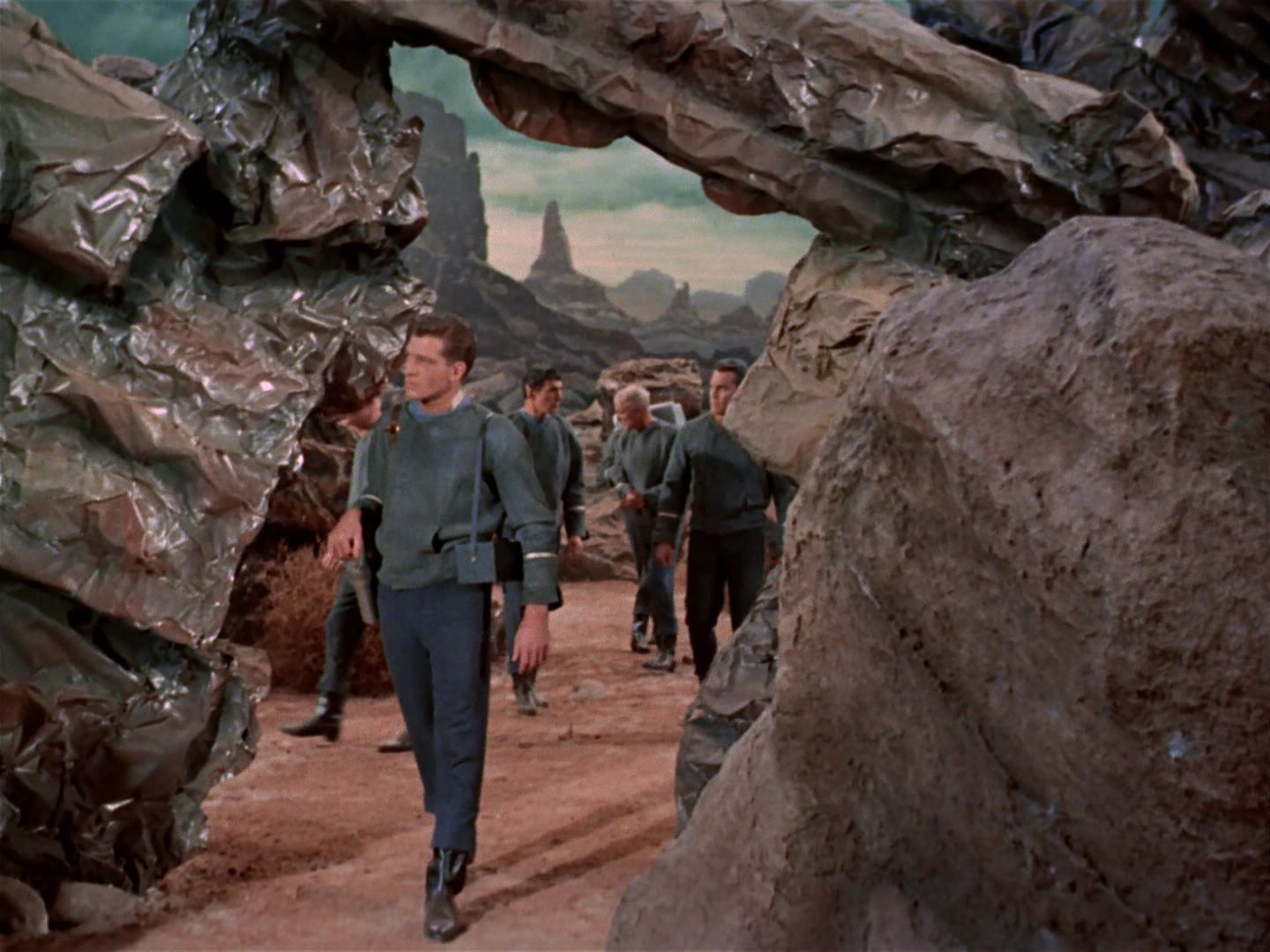 ariane179254_StarTrek_1x11_TheMenageriePart1_2881.jpg